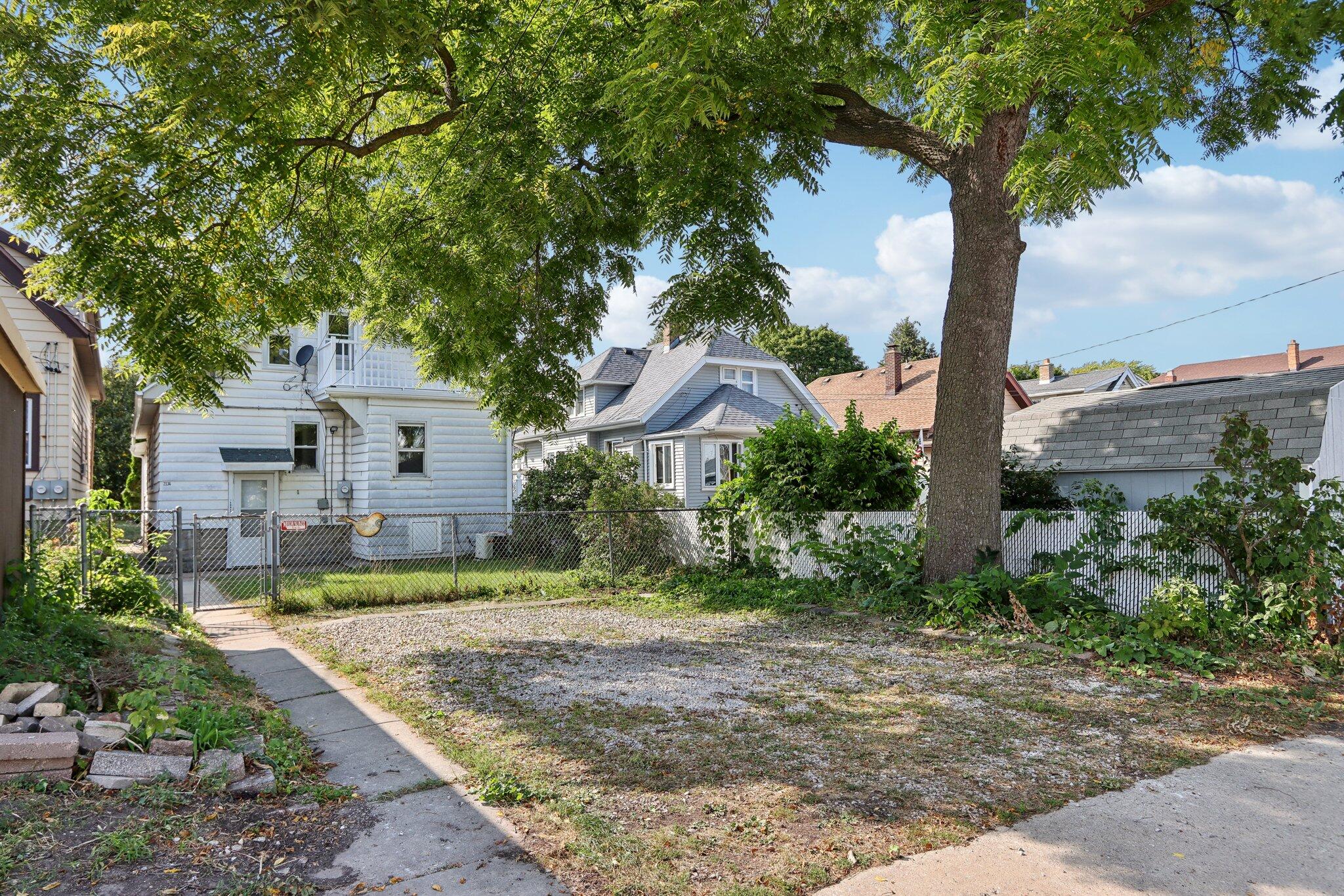 2136 S 69th St 2136-A