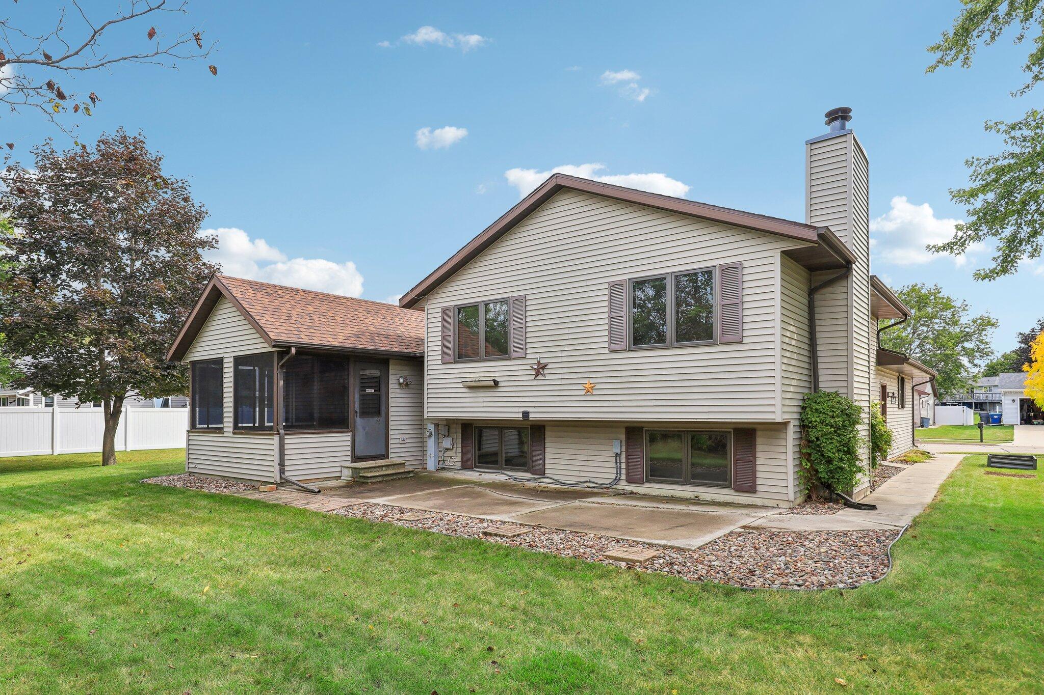 310 Chapleau St
