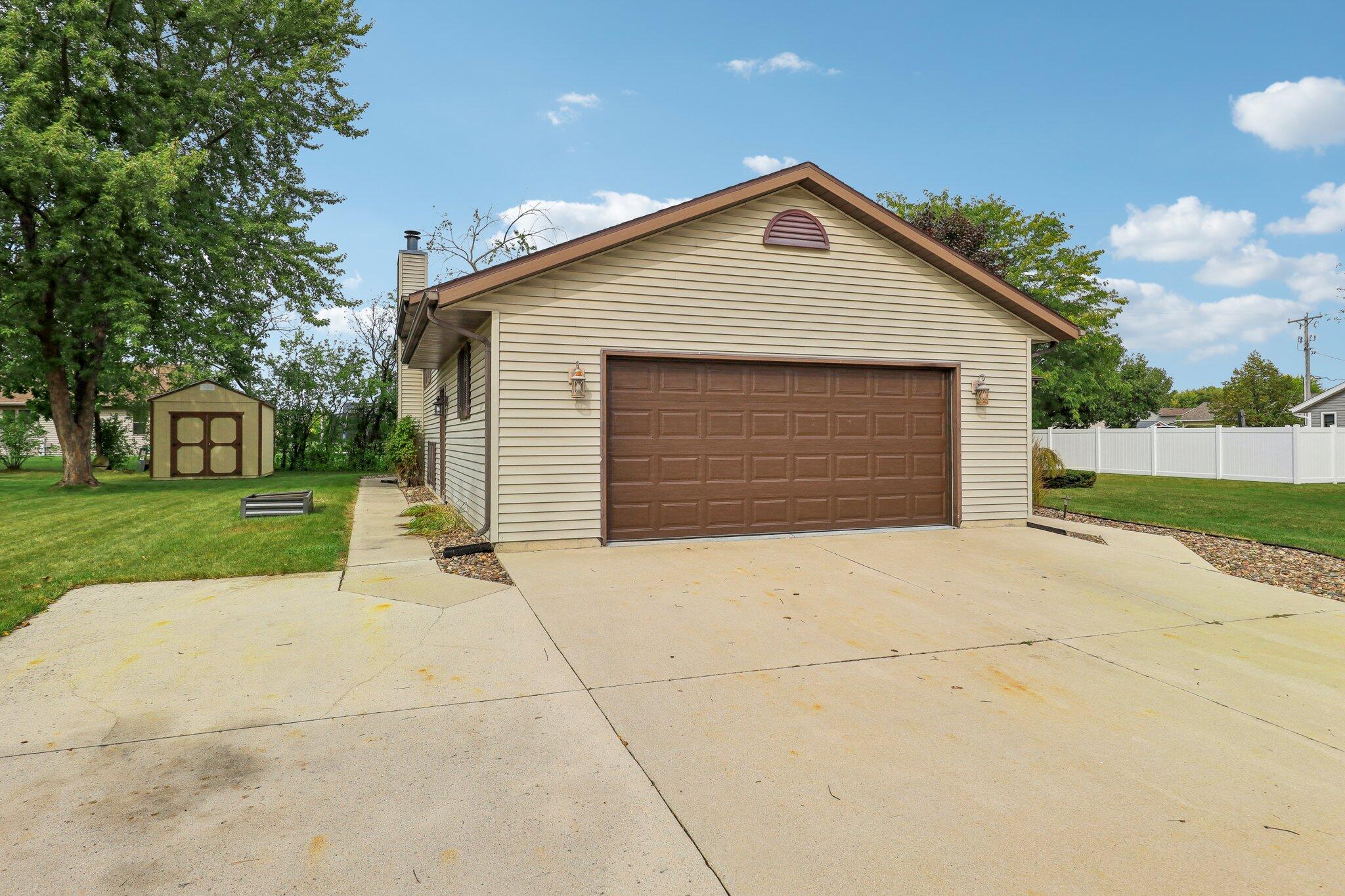 310 Chapleau St