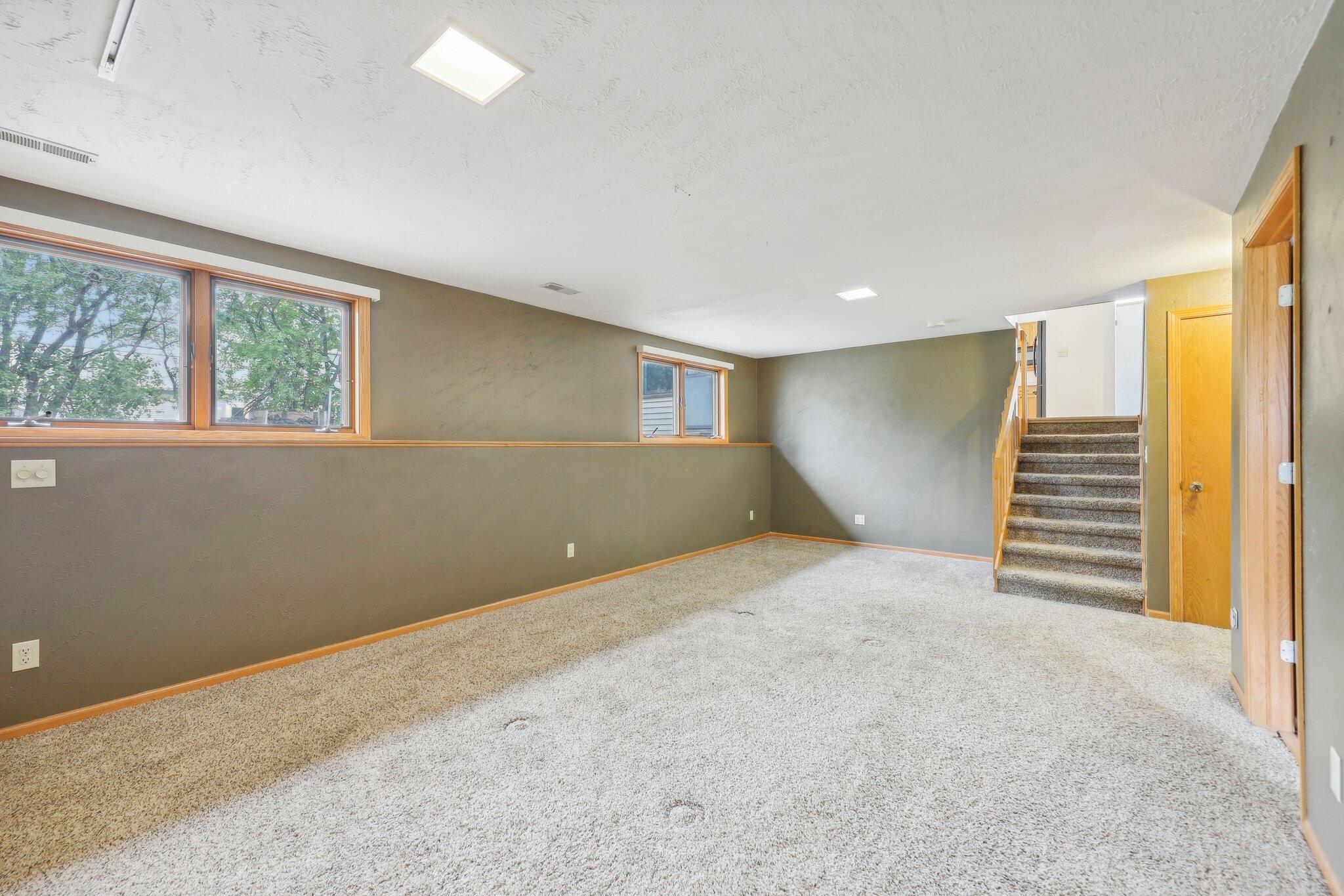 310 Chapleau St