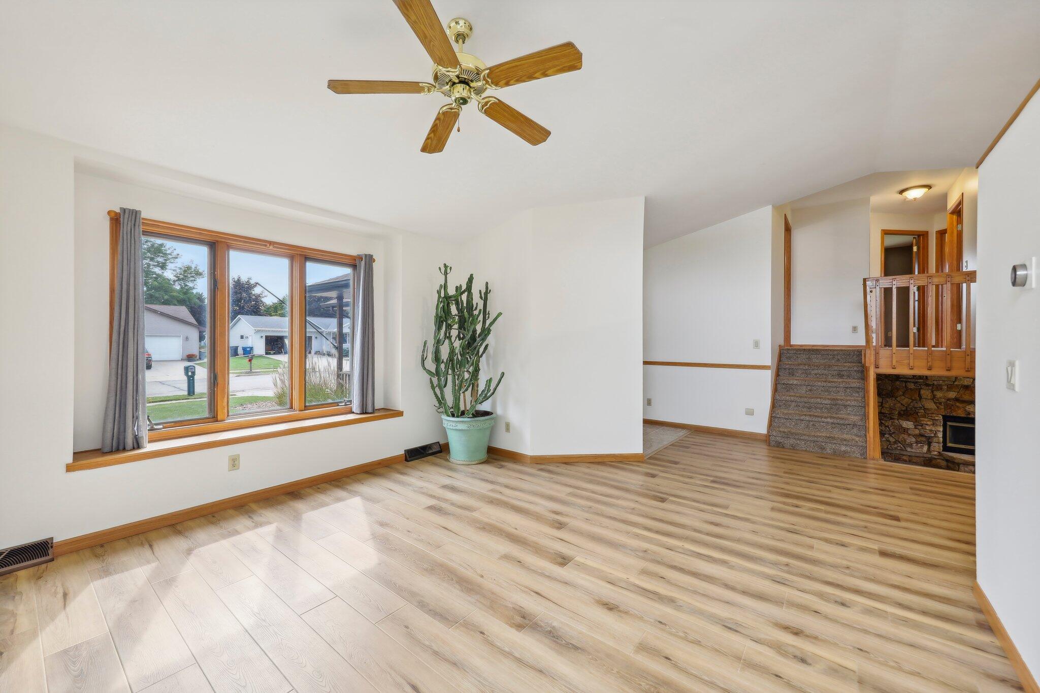 310 Chapleau St