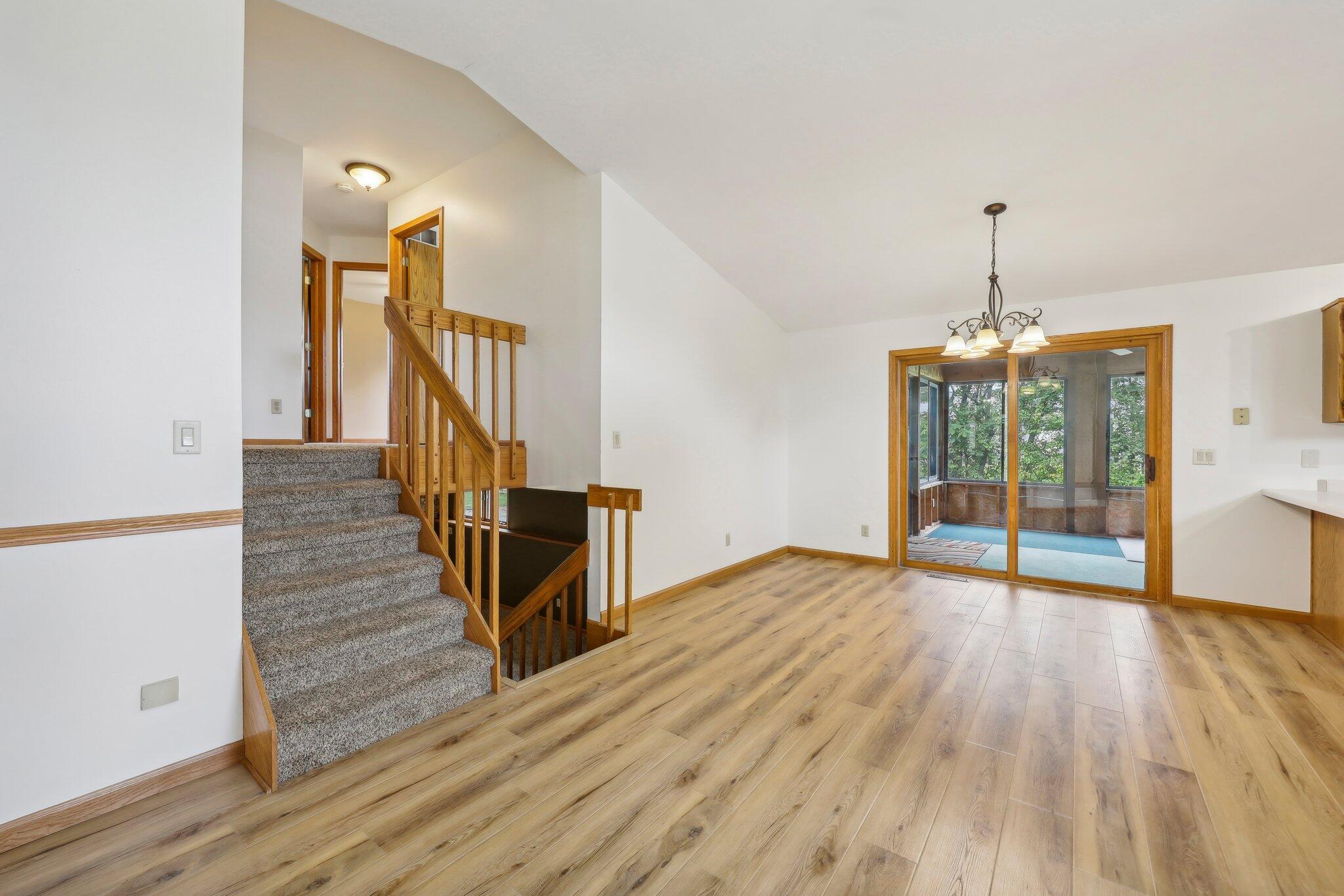 310 Chapleau St