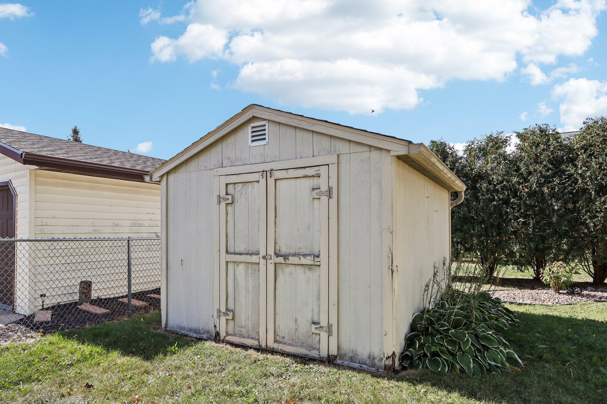 1513 Fairlawn Ave