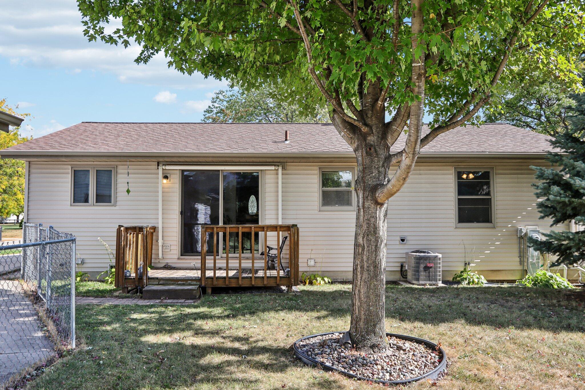 1513 Fairlawn Ave