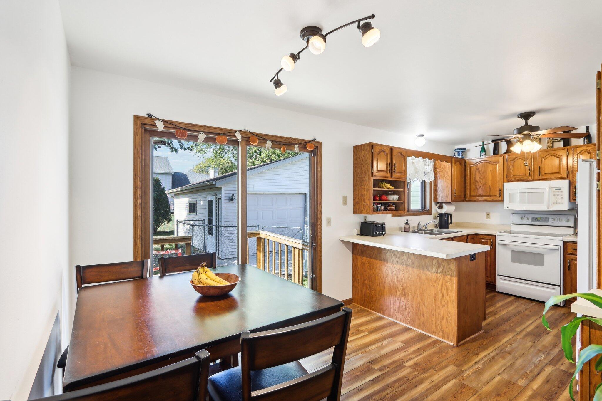 1513 Fairlawn Ave