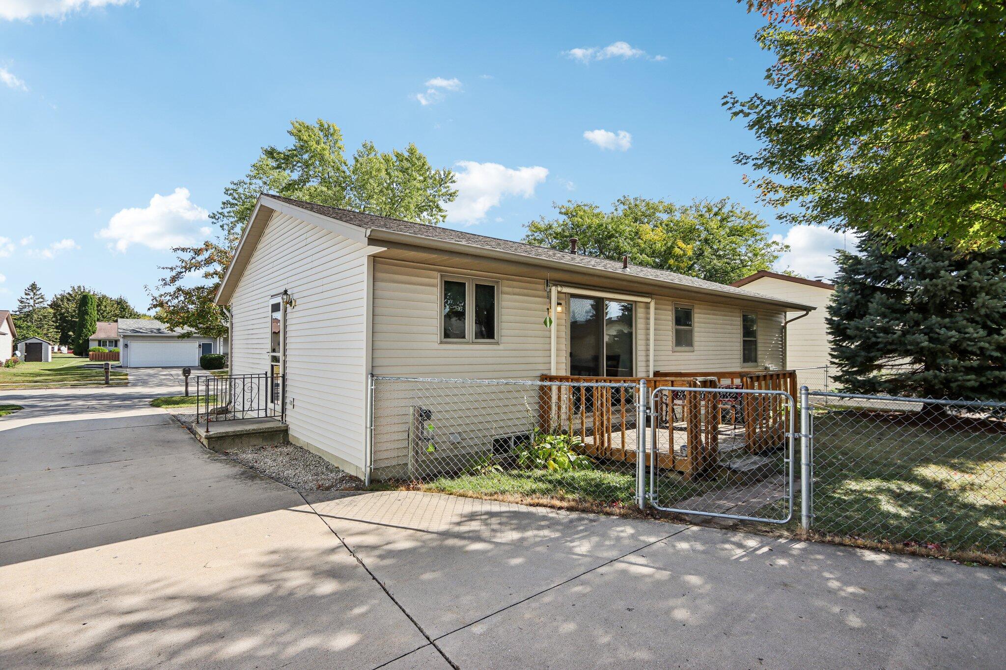 1513 Fairlawn Ave