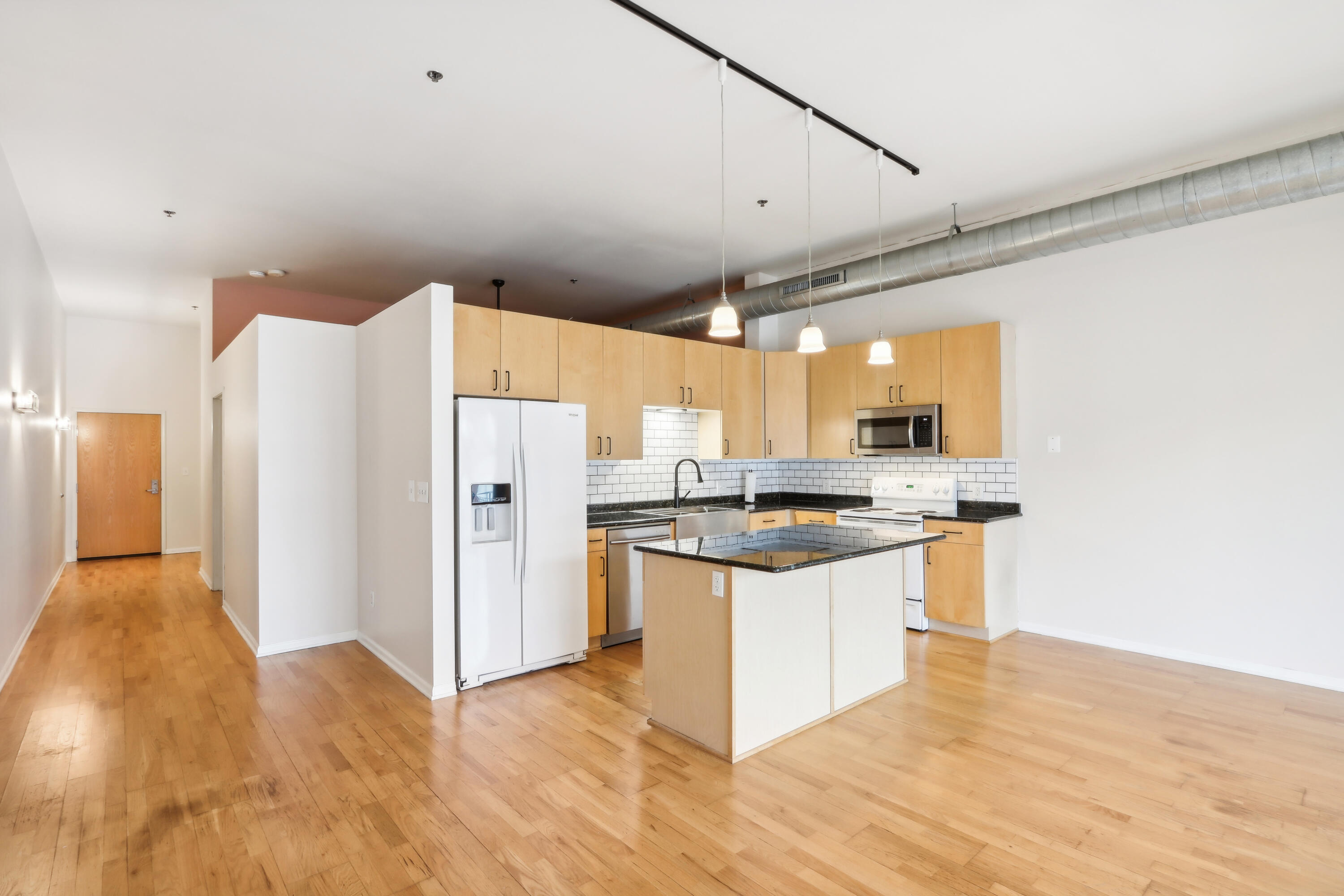 1924 N Hubbard St 502