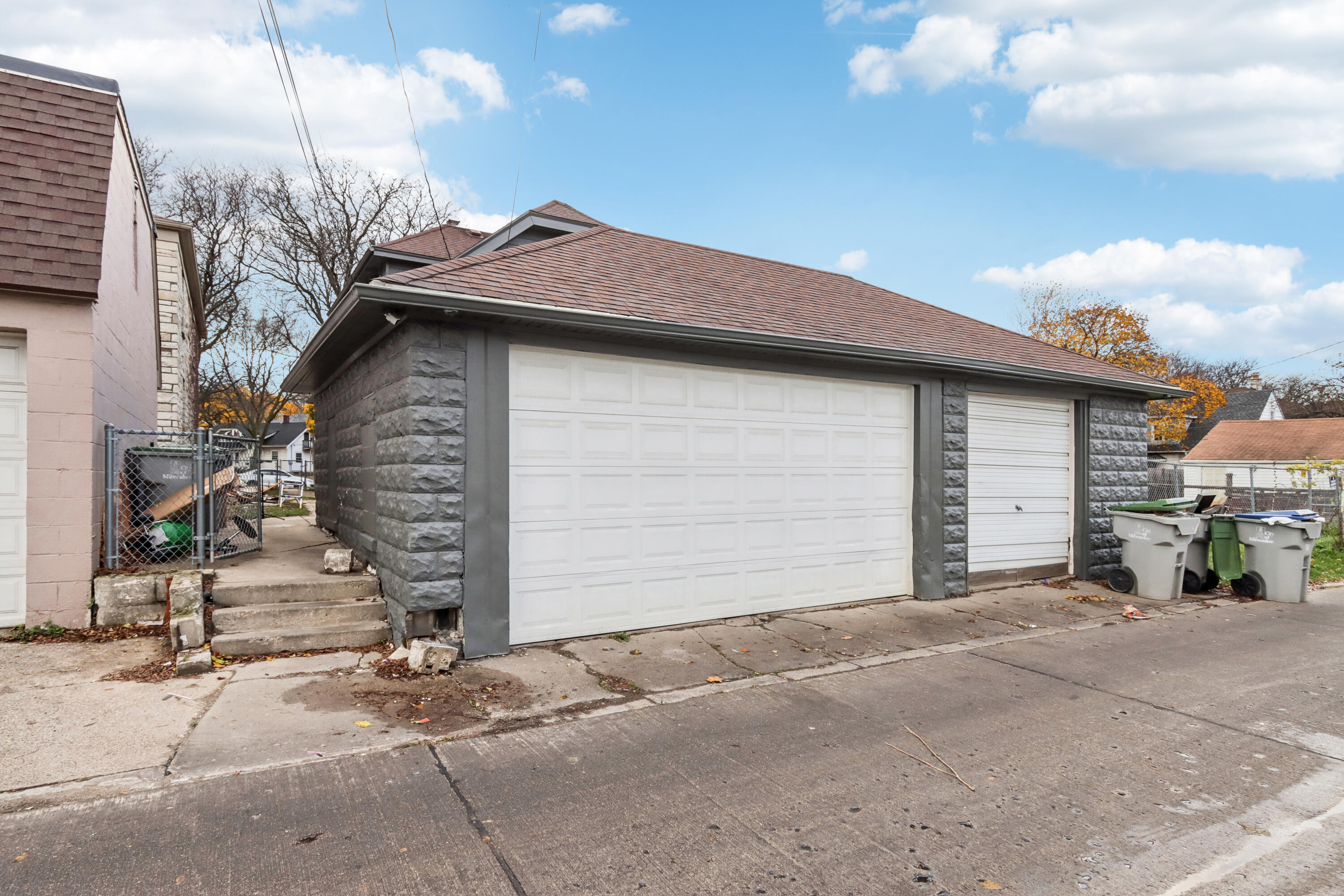 4438 W Medford Ave