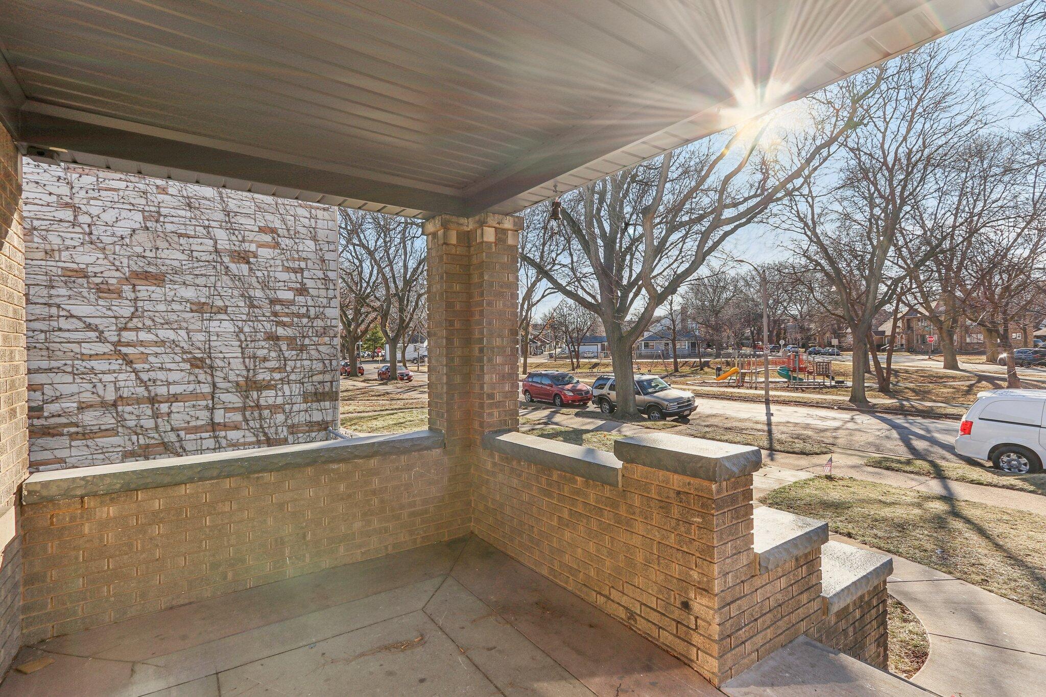 4438 W Medford Ave