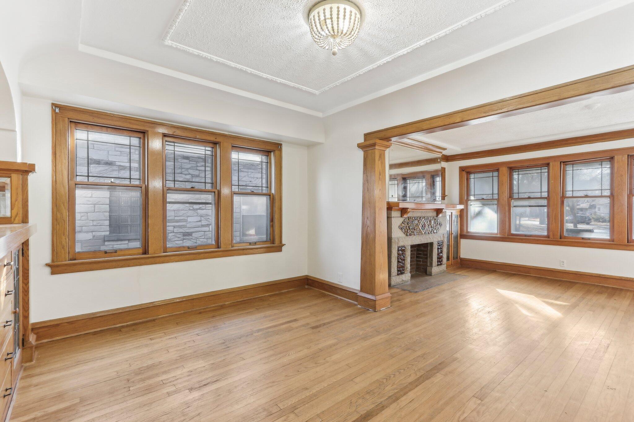 4438 W Medford Ave
