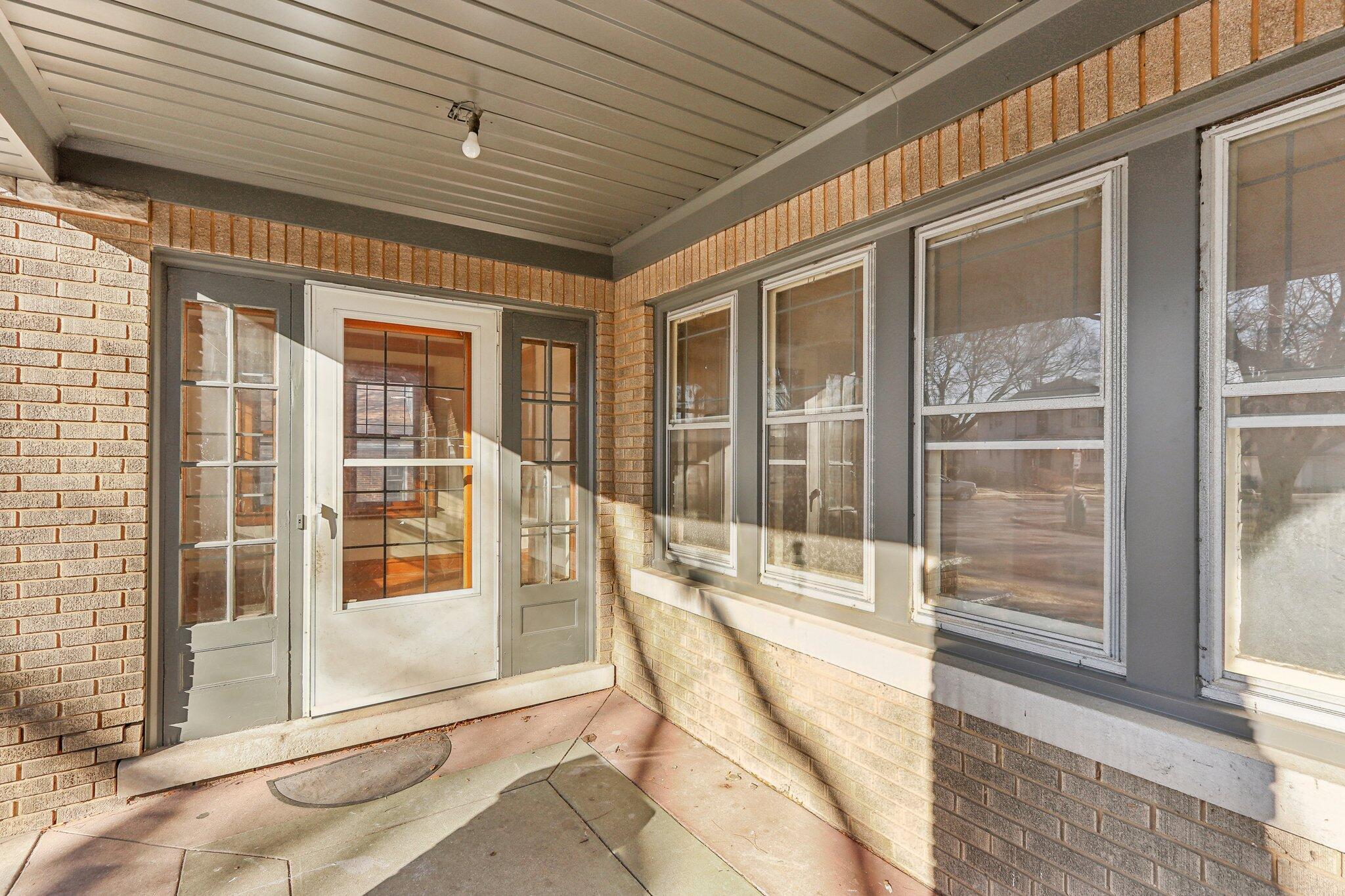 4438 W Medford Ave