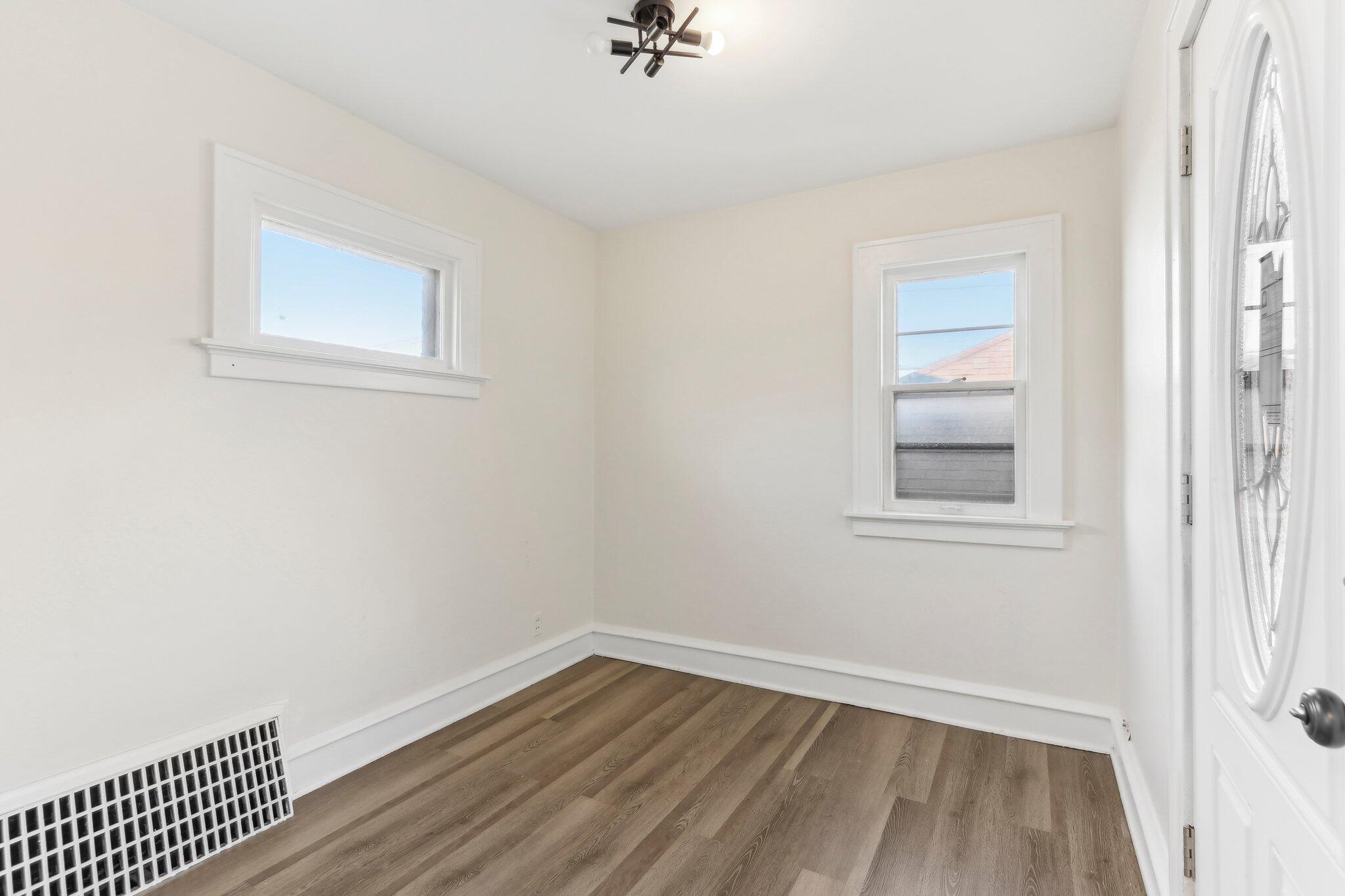 4438 W Medford Ave