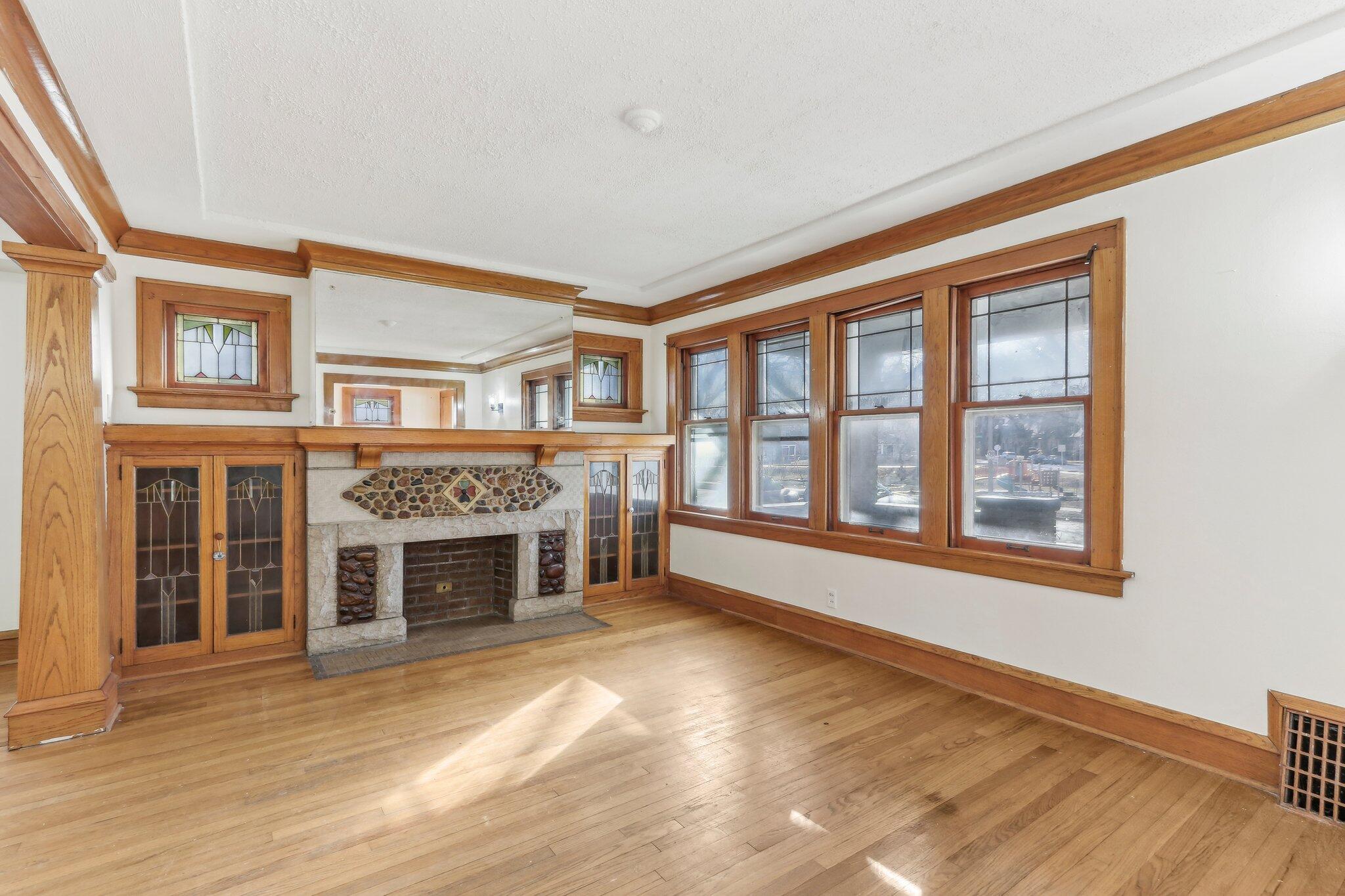 4438 W Medford Ave
