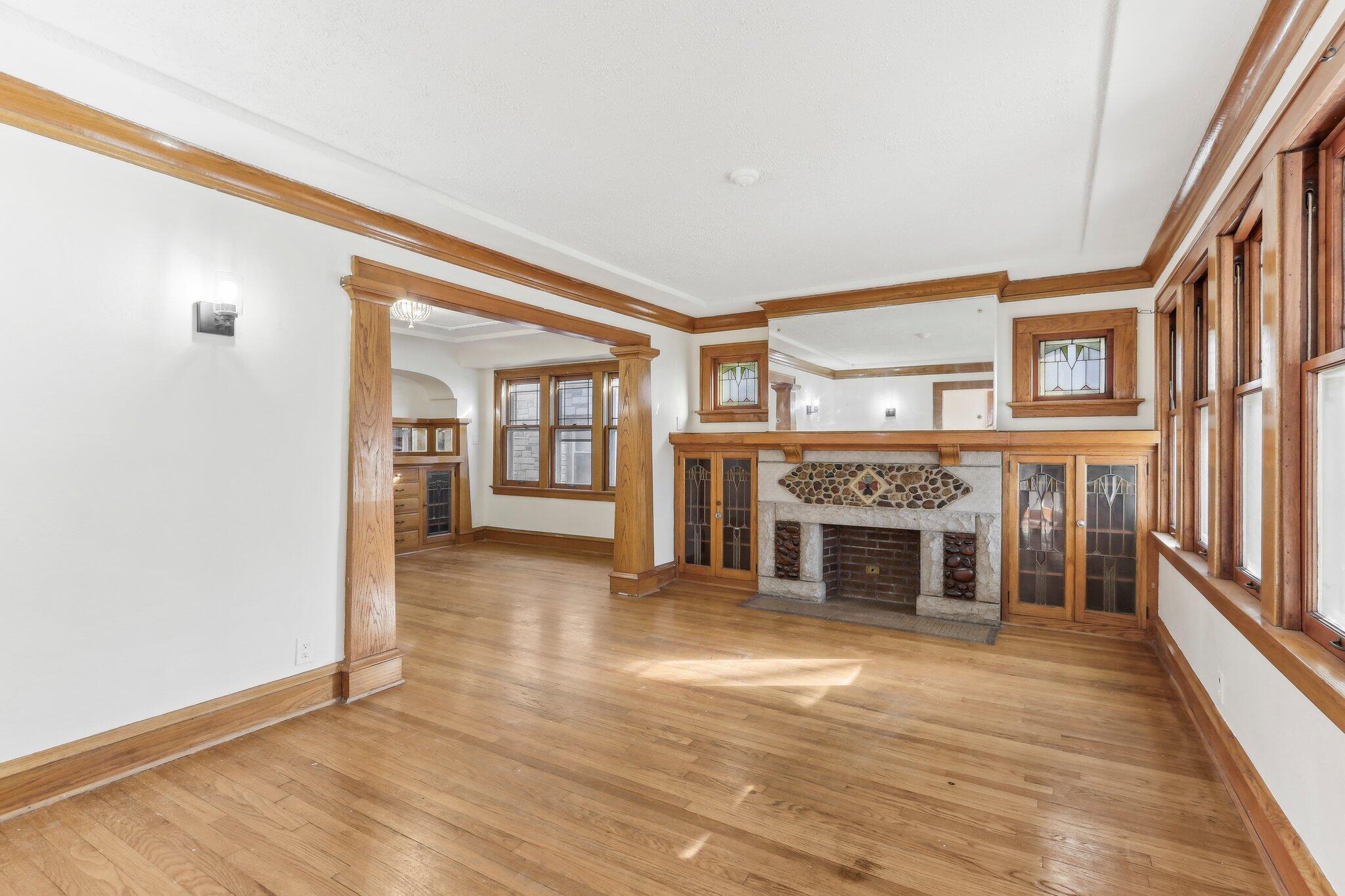 4438 W Medford Ave