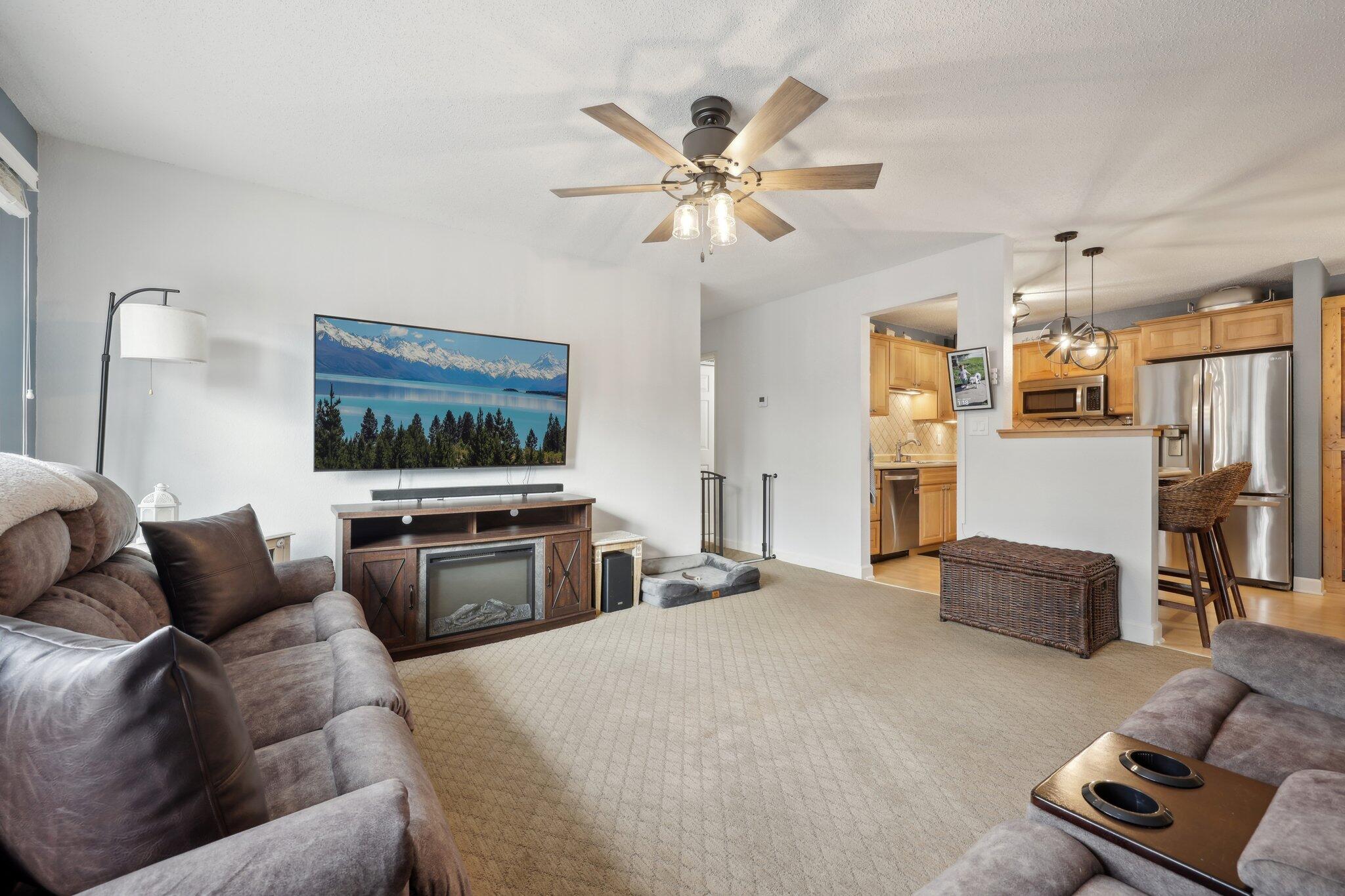 600 Laurel Lake Rd