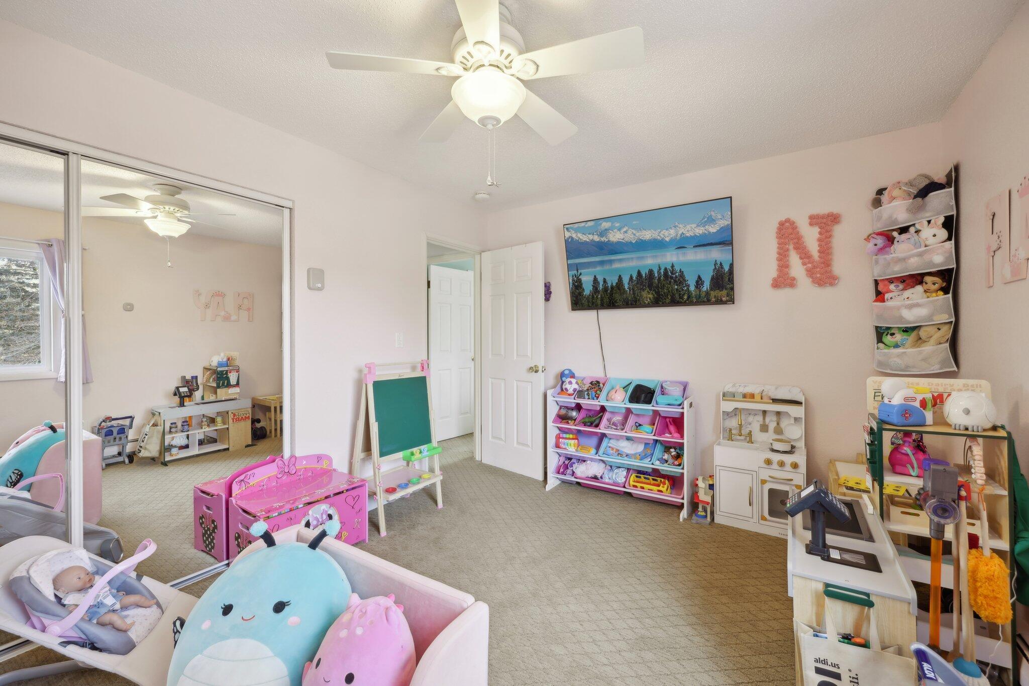 600 Laurel Lake Rd