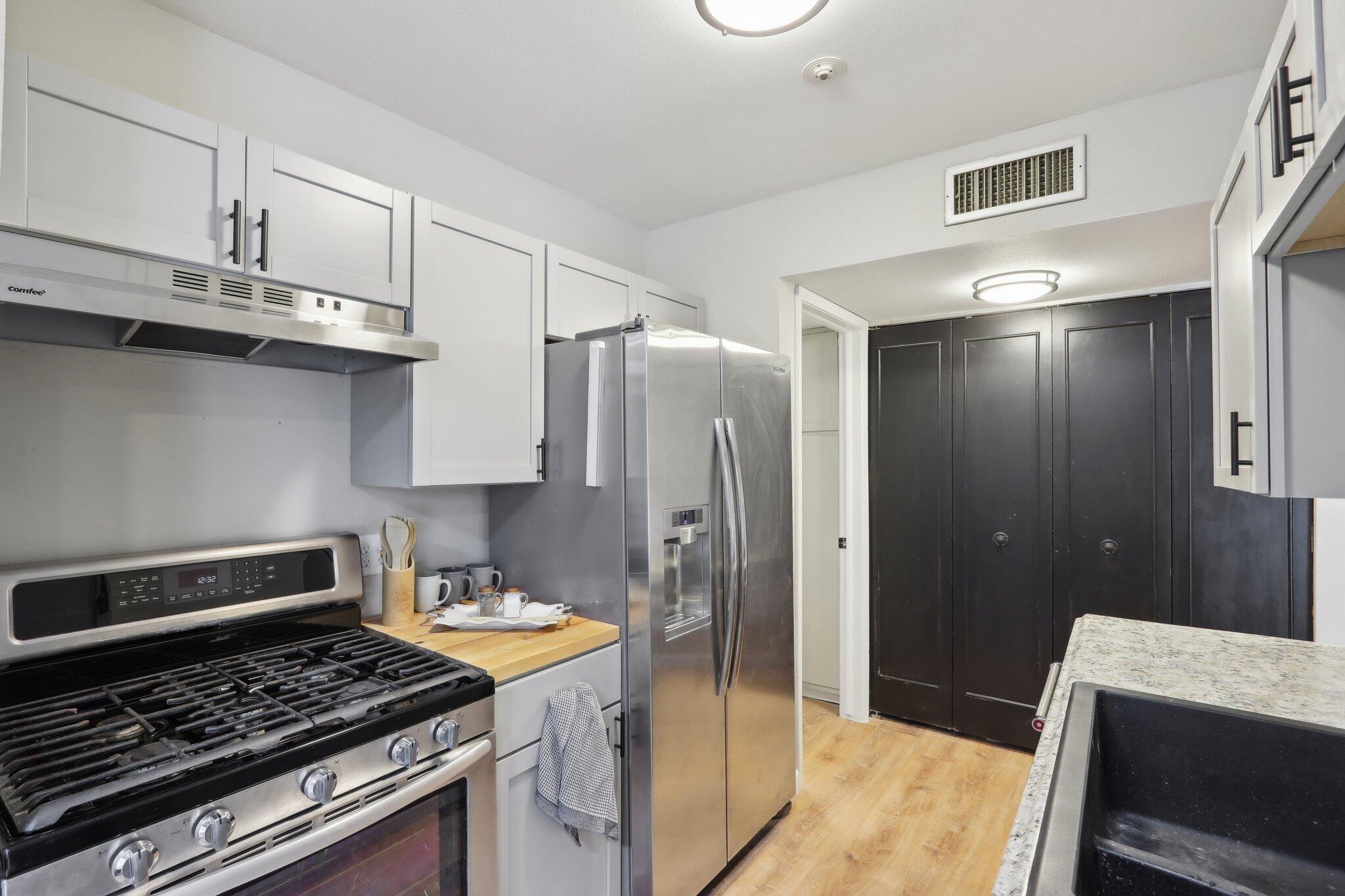 4225 W Rivers Edge Cir