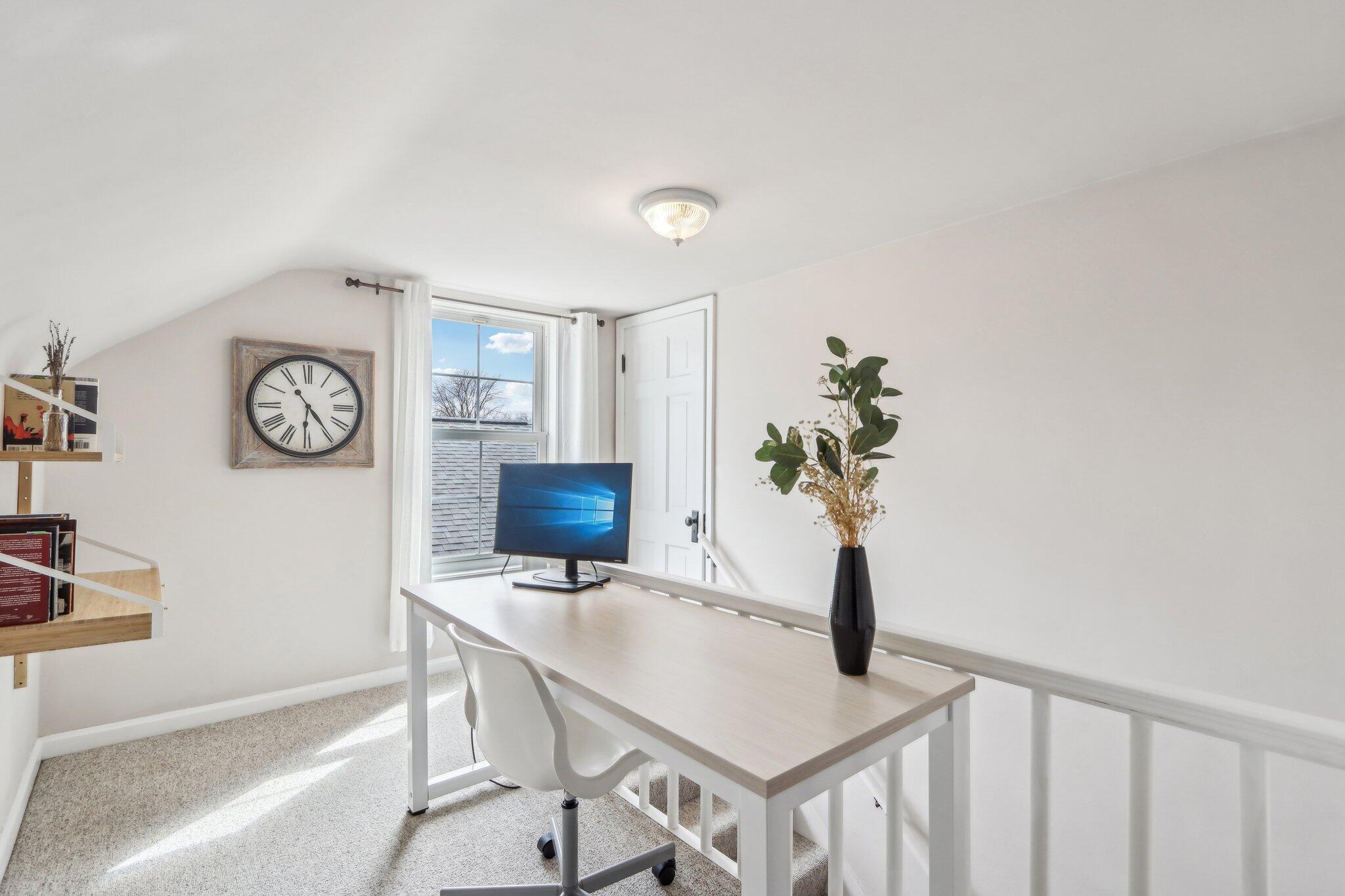 4728 N Diversey Blvd