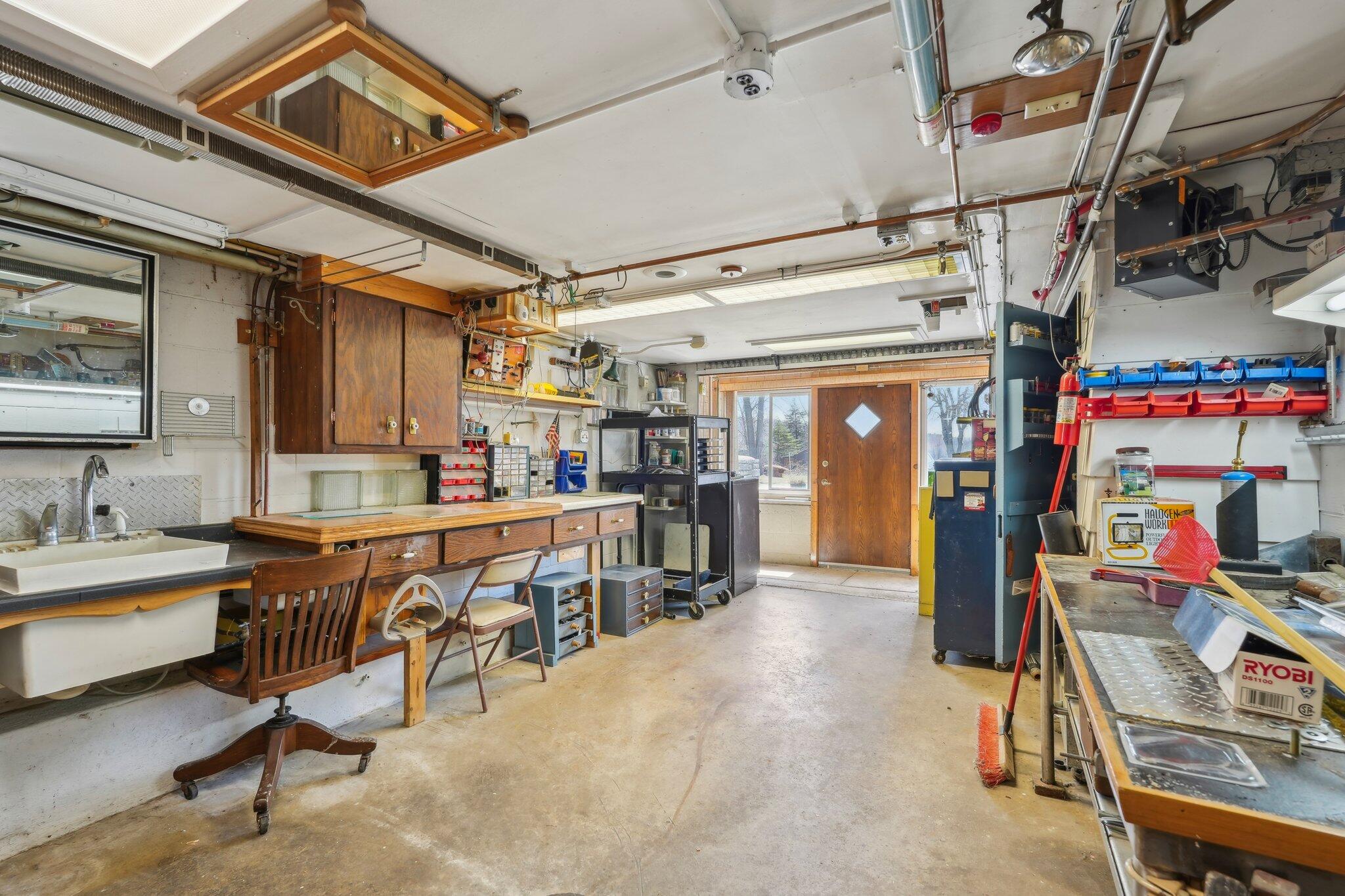 4921 Bonnie VIew Ln
