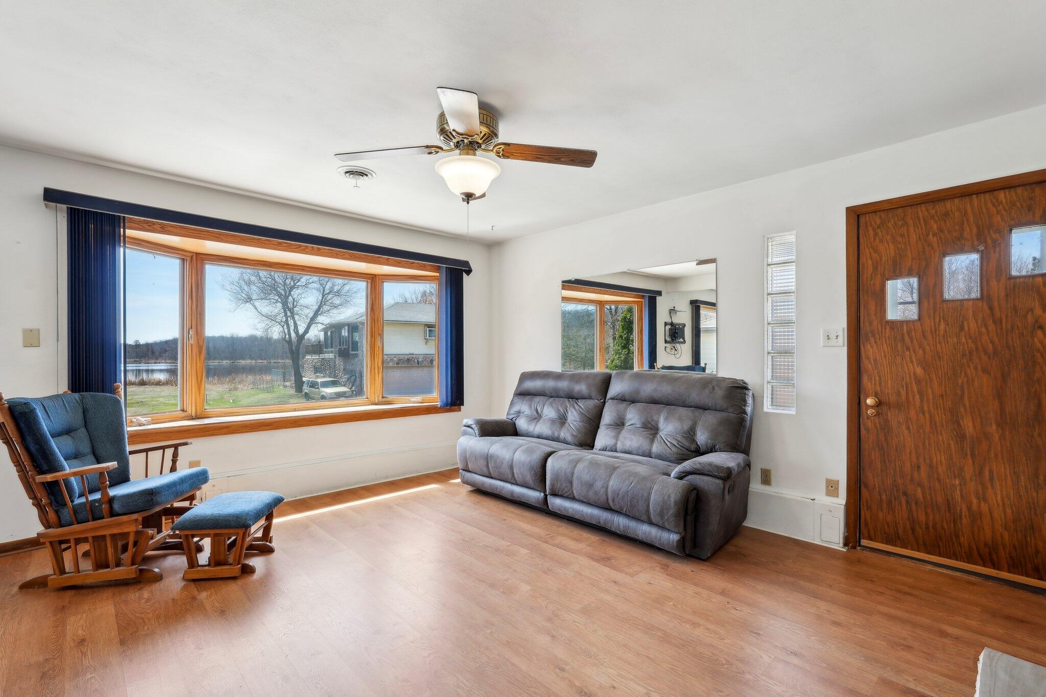 4921 Bonnie VIew Ln
