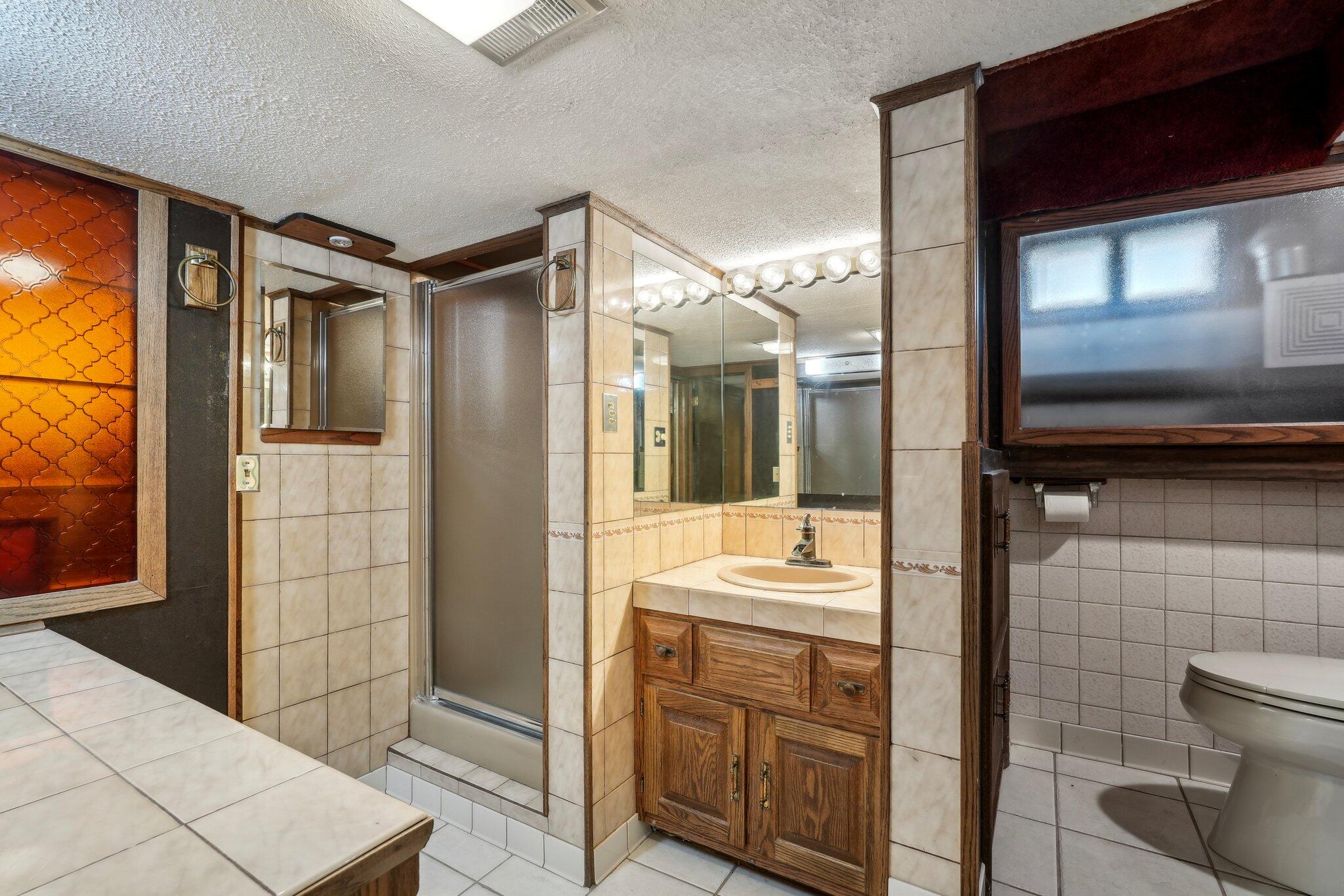 4921 Bonnie VIew Ln