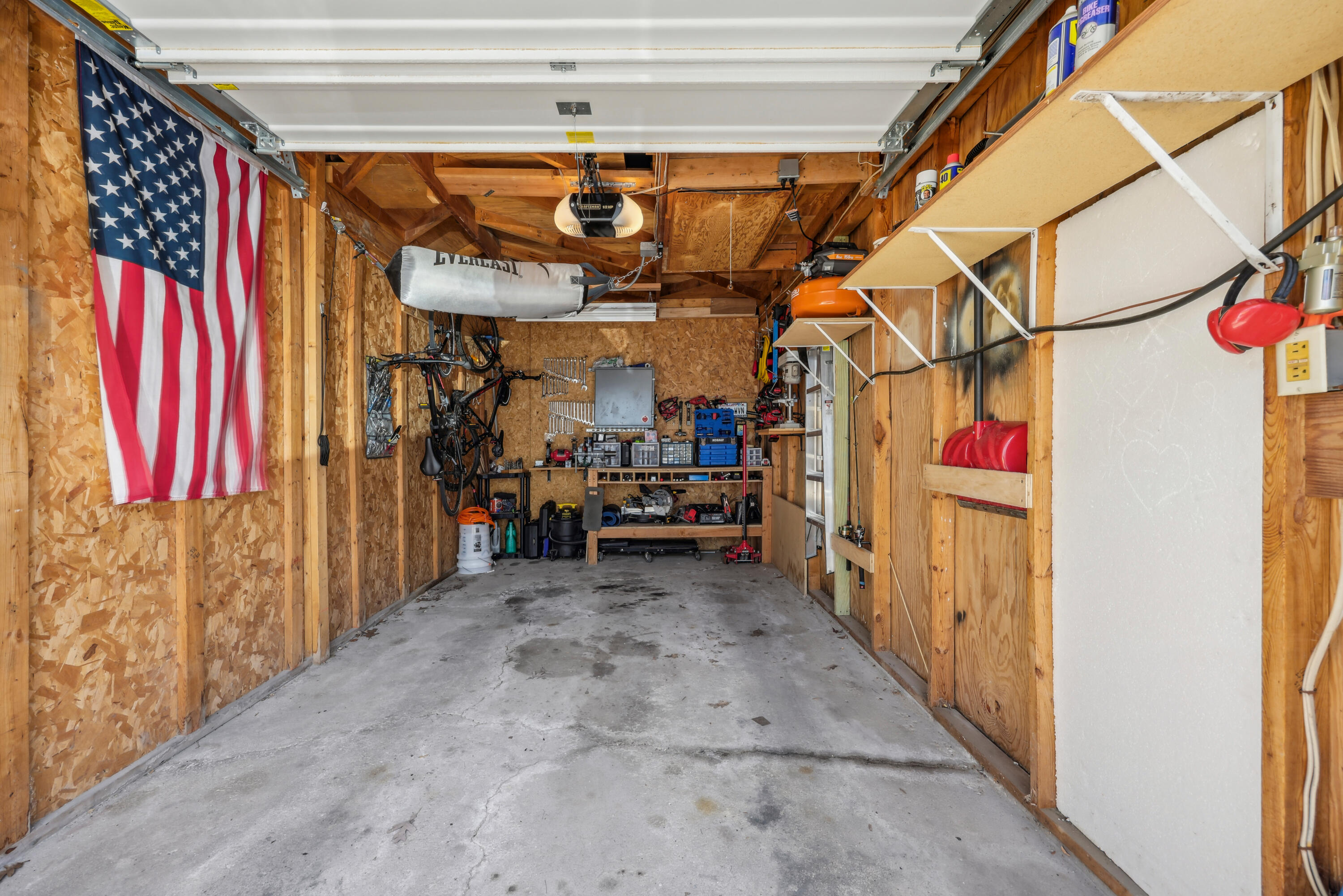 300 Foxwood Dr Dr