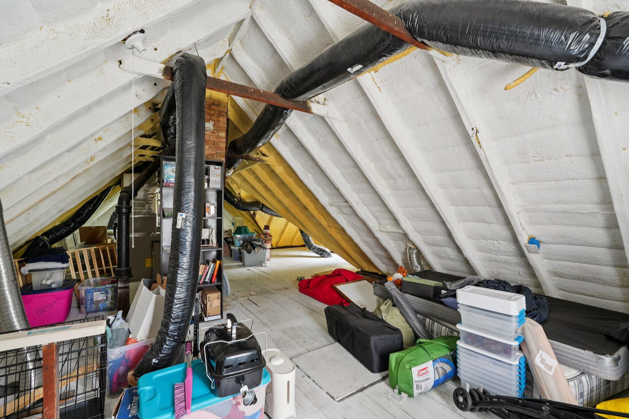 2427 S Wentworth Ave