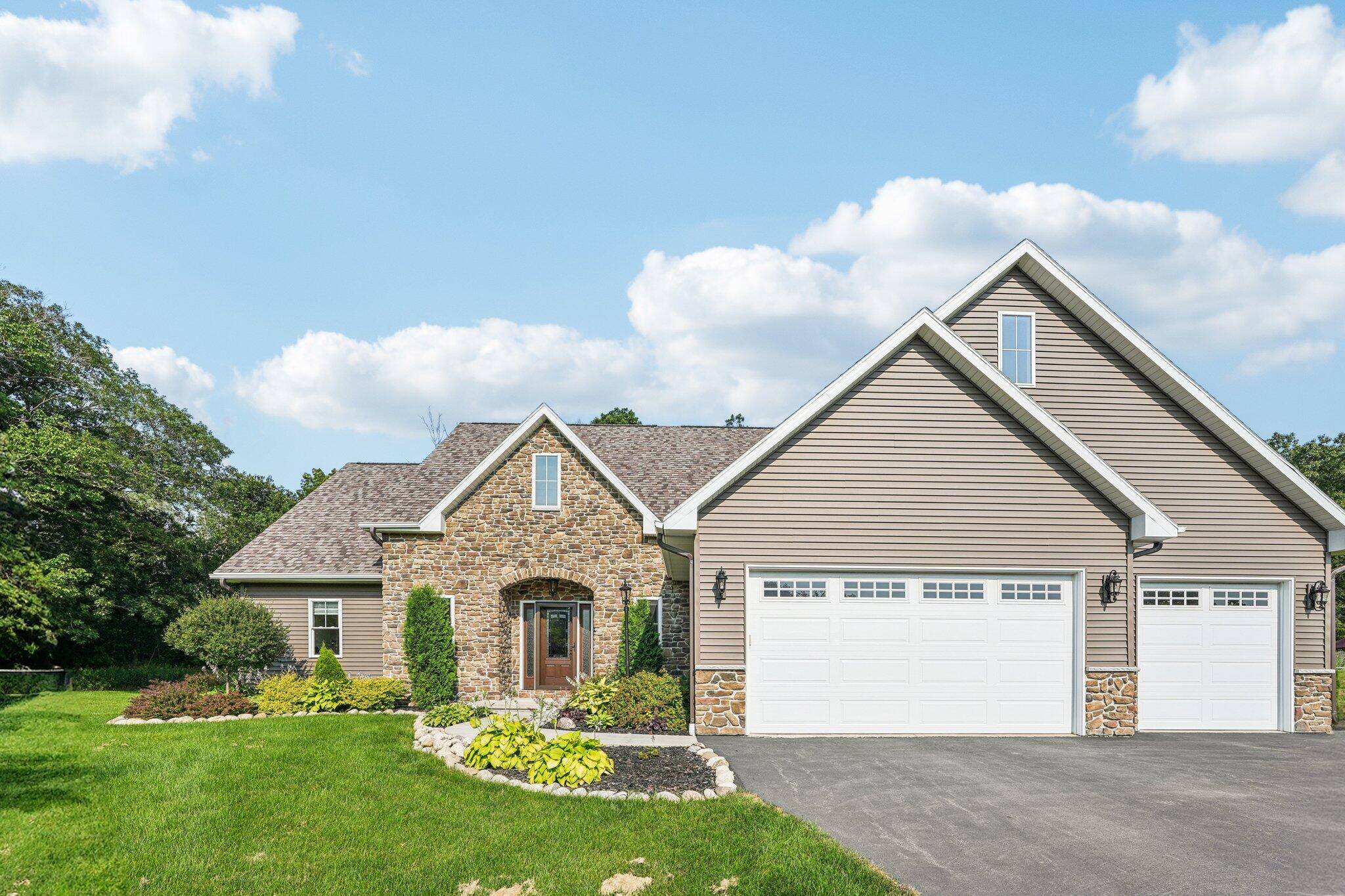 N3599 Red Oak Dr
