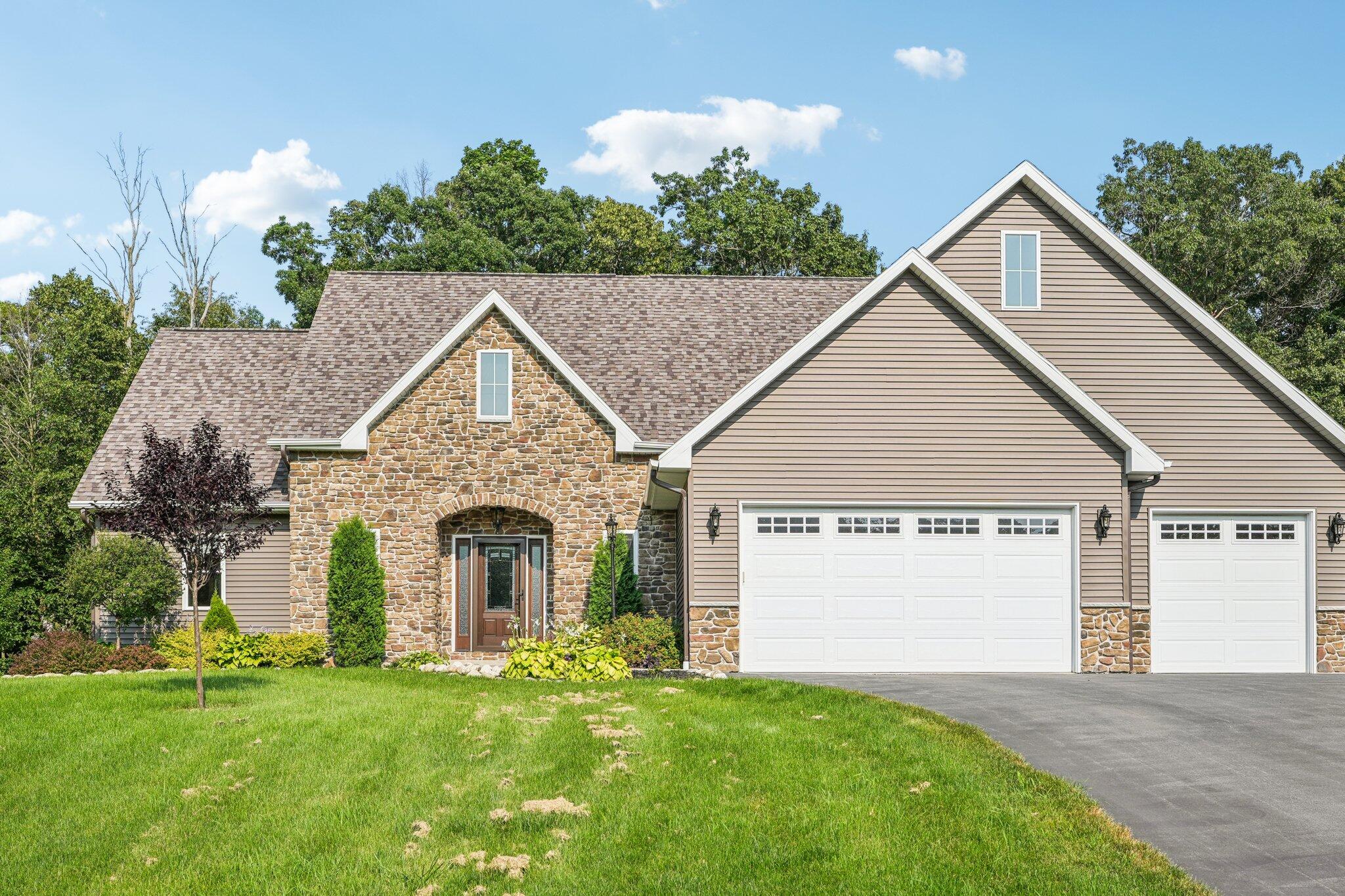 N3599 Red Oak Dr