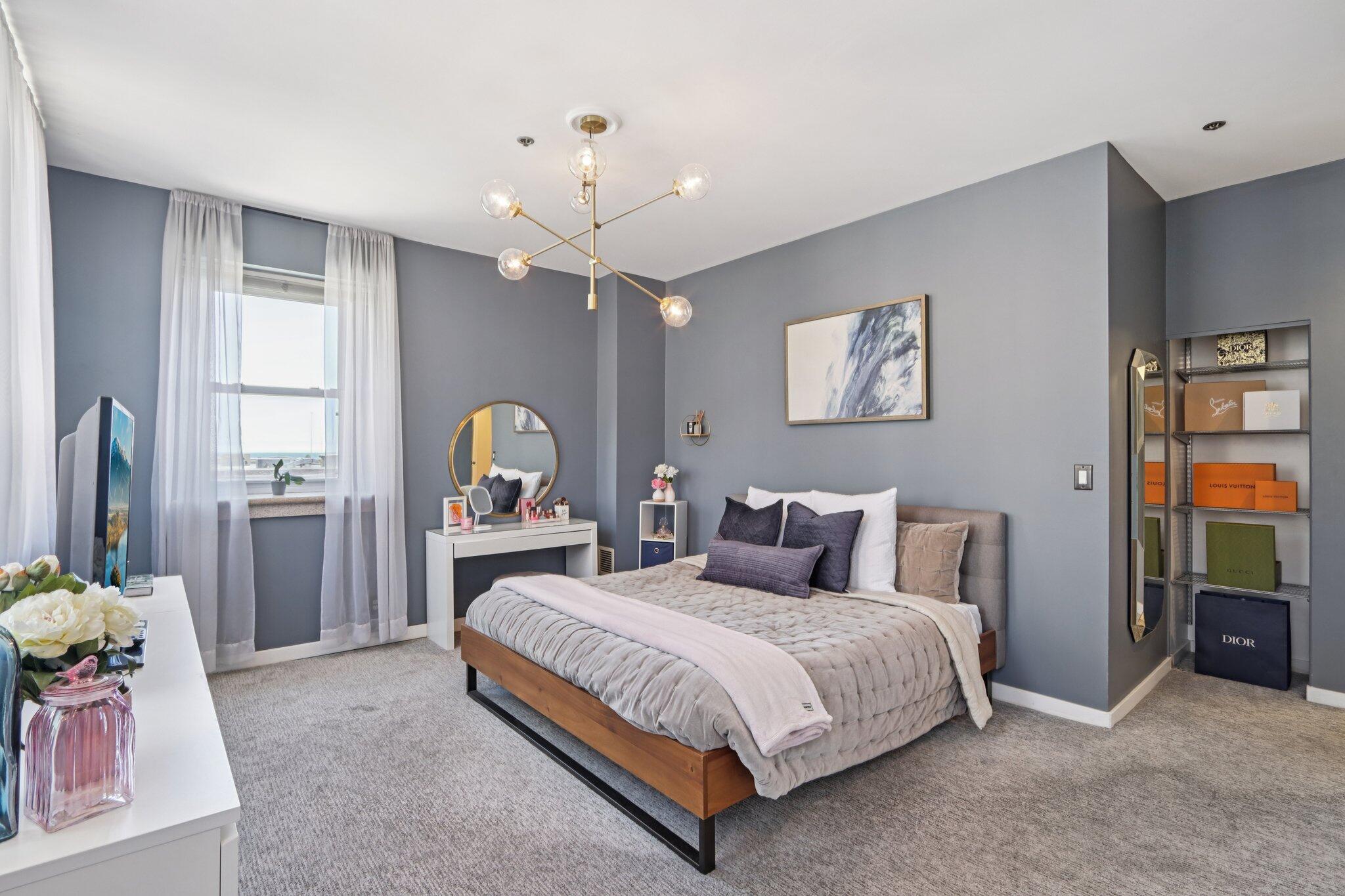 234 N Broadway - Unit: 513