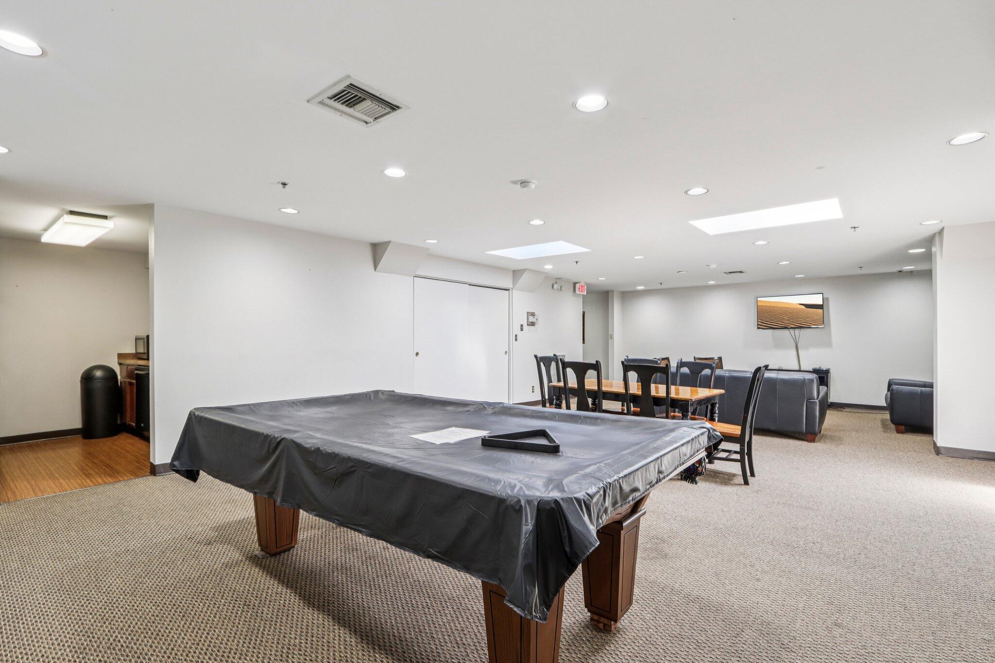 234 N Broadway - Unit: 513