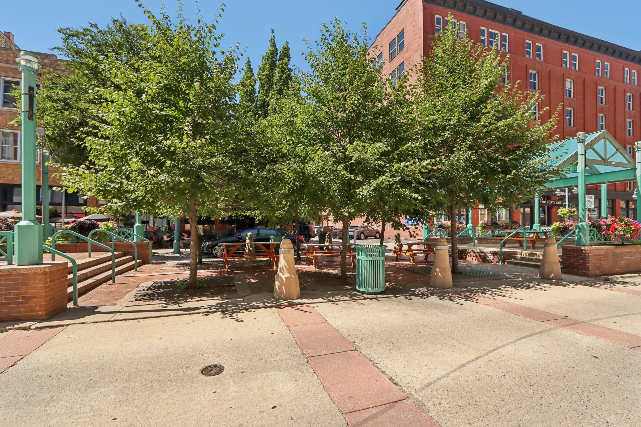234 N Broadway - Unit: 513