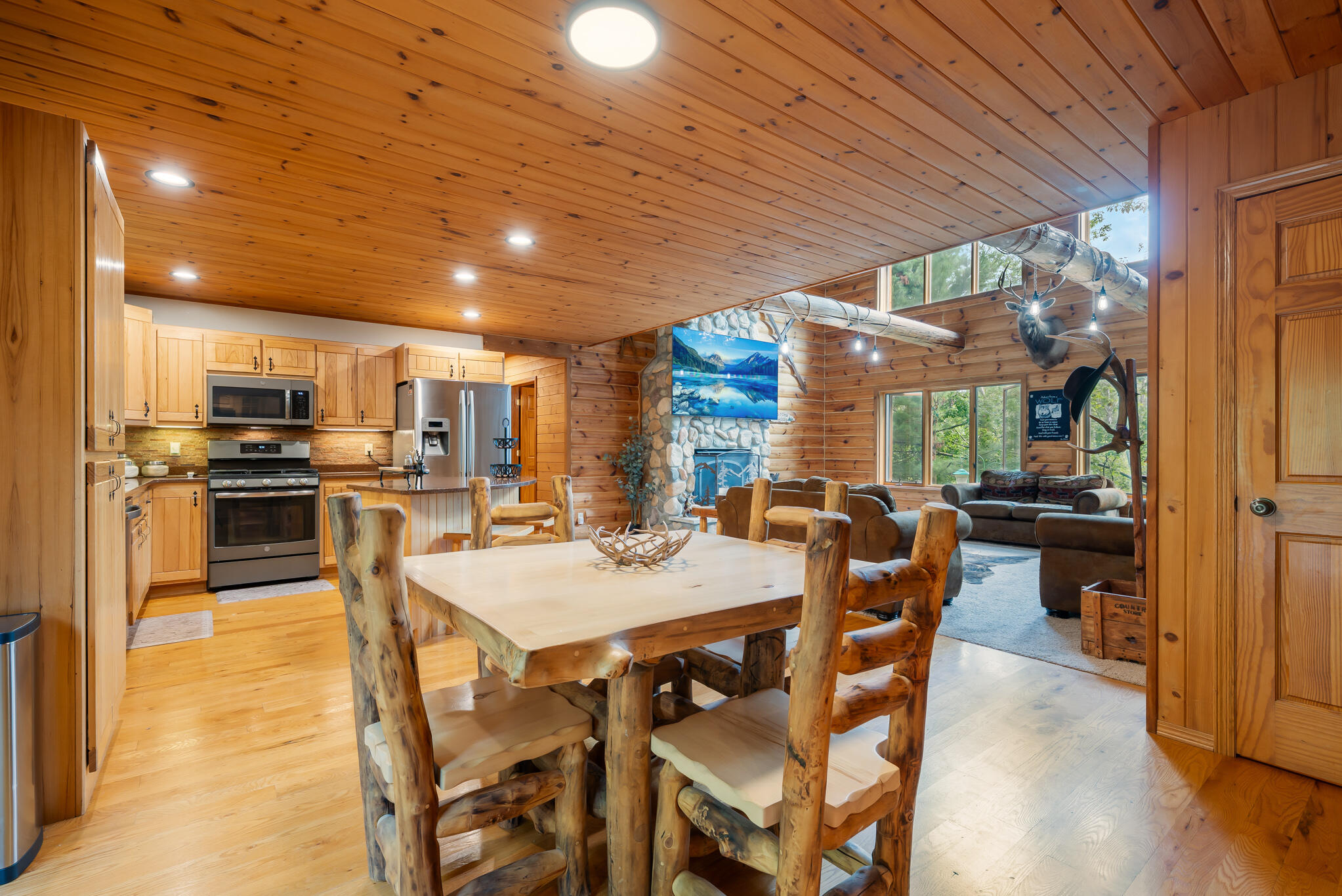 3812 Brehmer Rd
