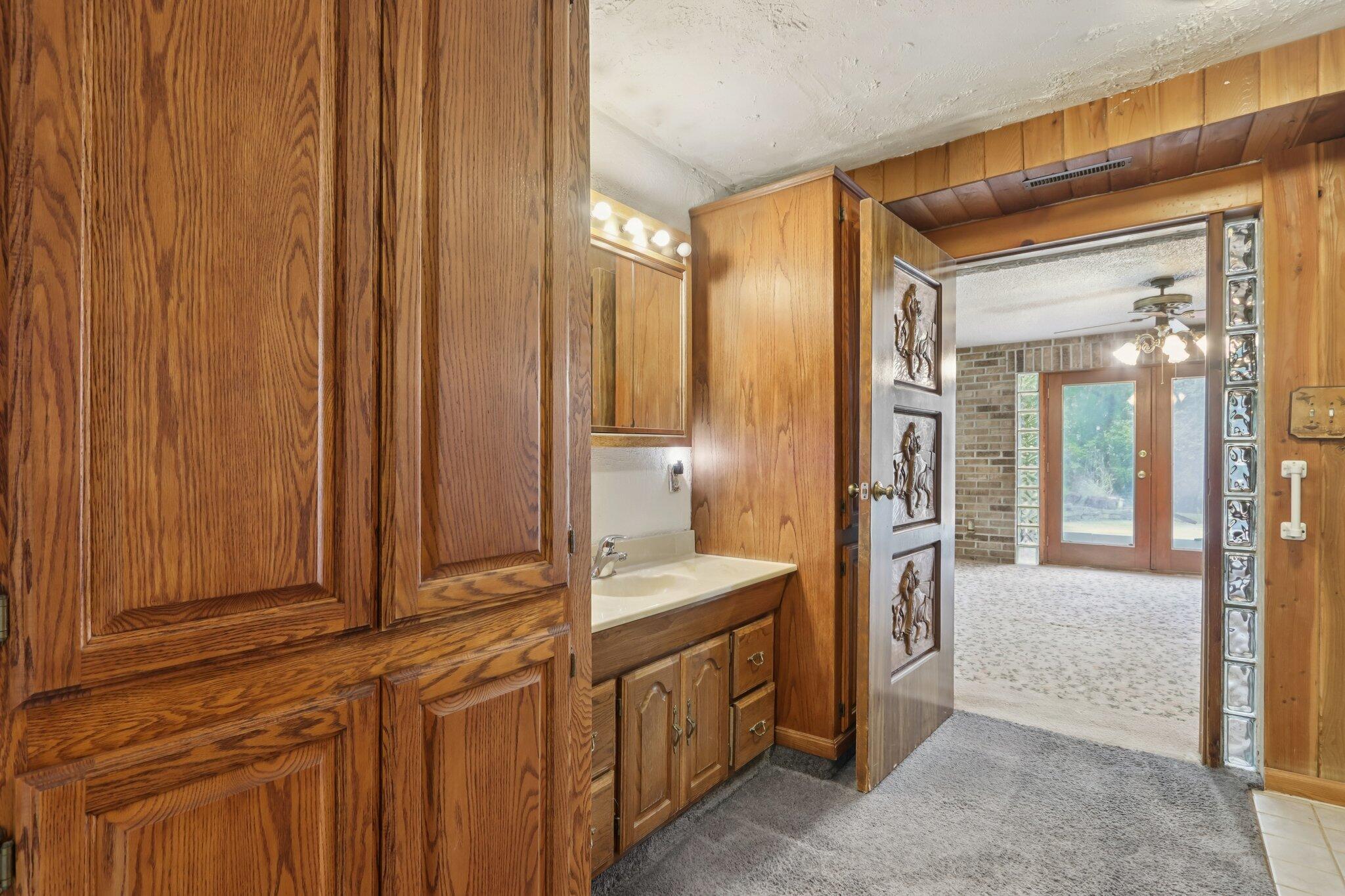 N1332 County Road E -