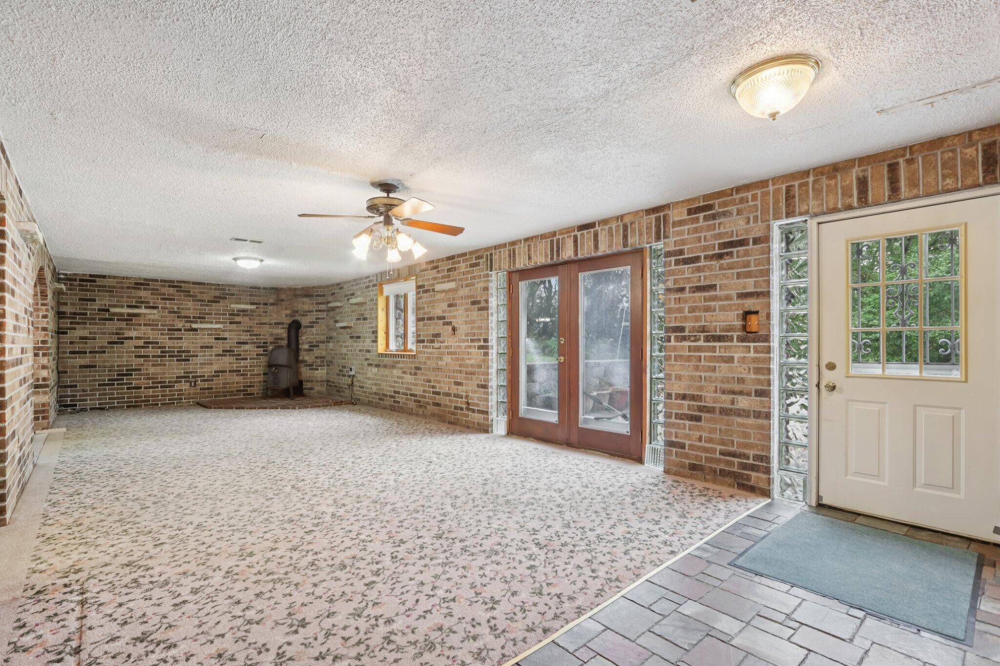 N1332 County Road E -