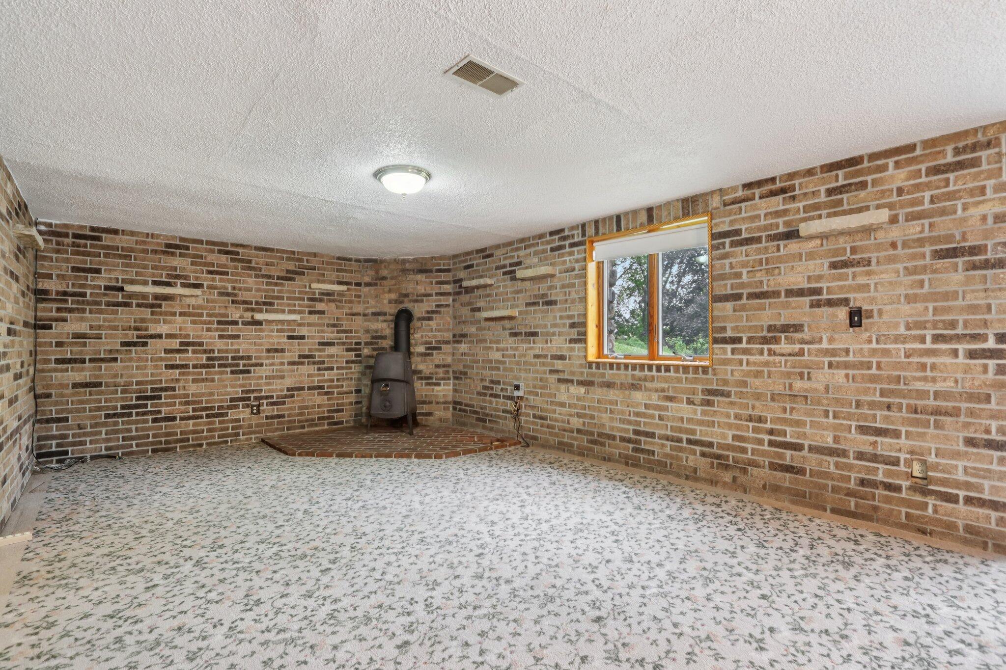 N1332 County Road E -