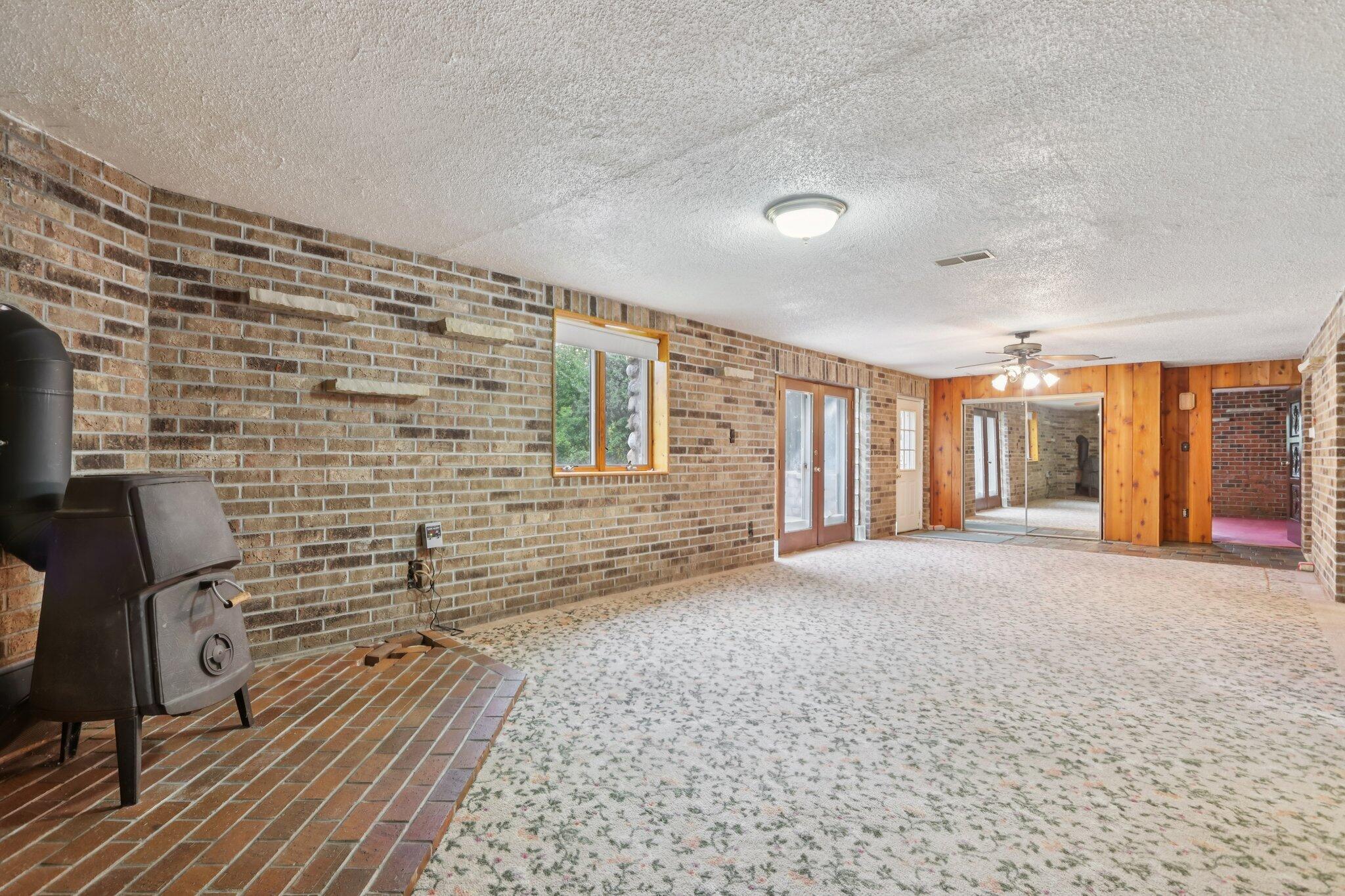 N1332 County Road E -