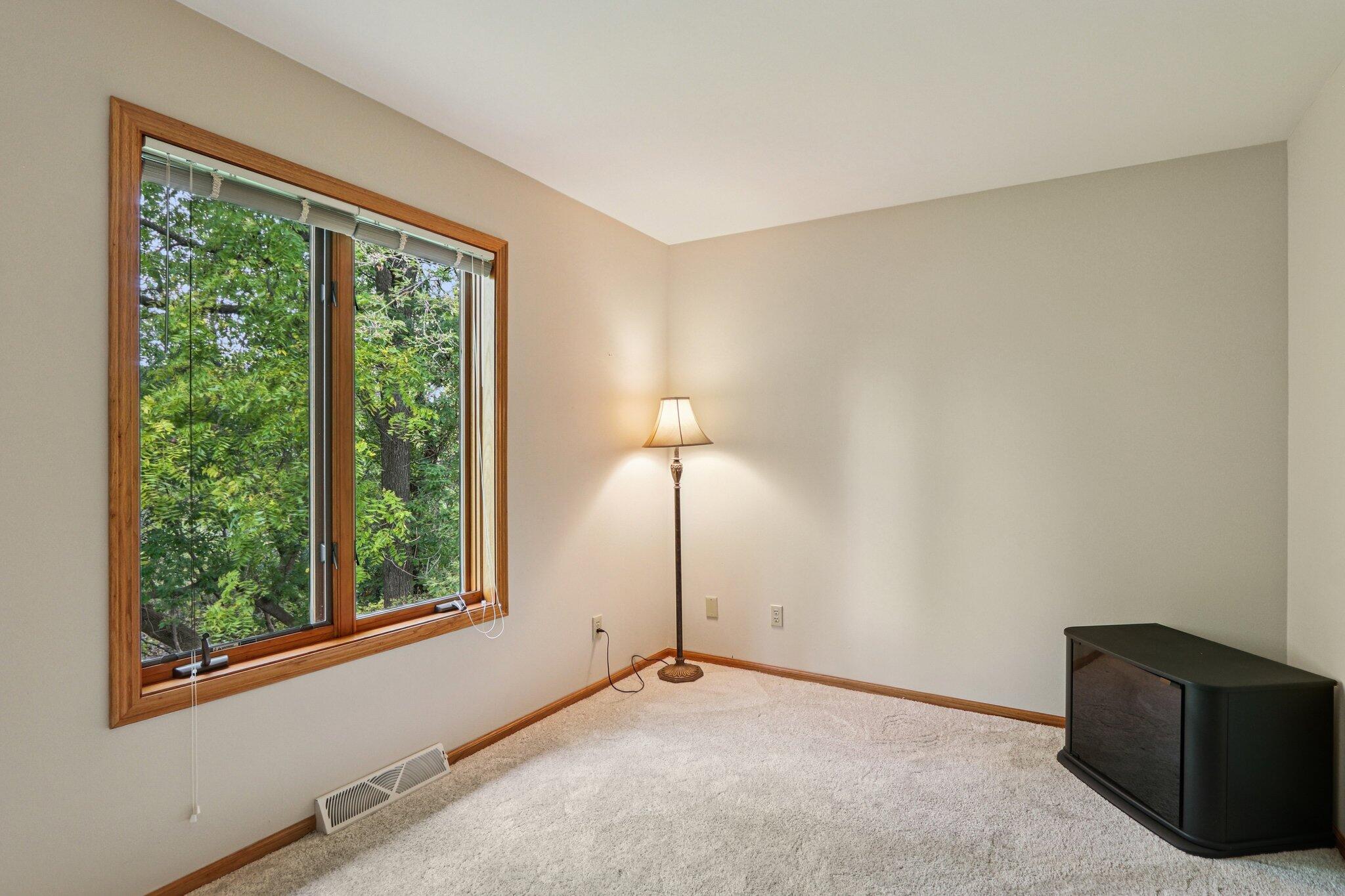 12374 W Waterford Ave