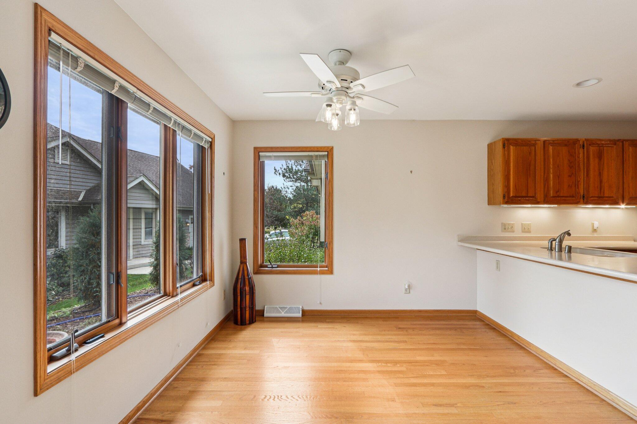 12374 W Waterford Ave