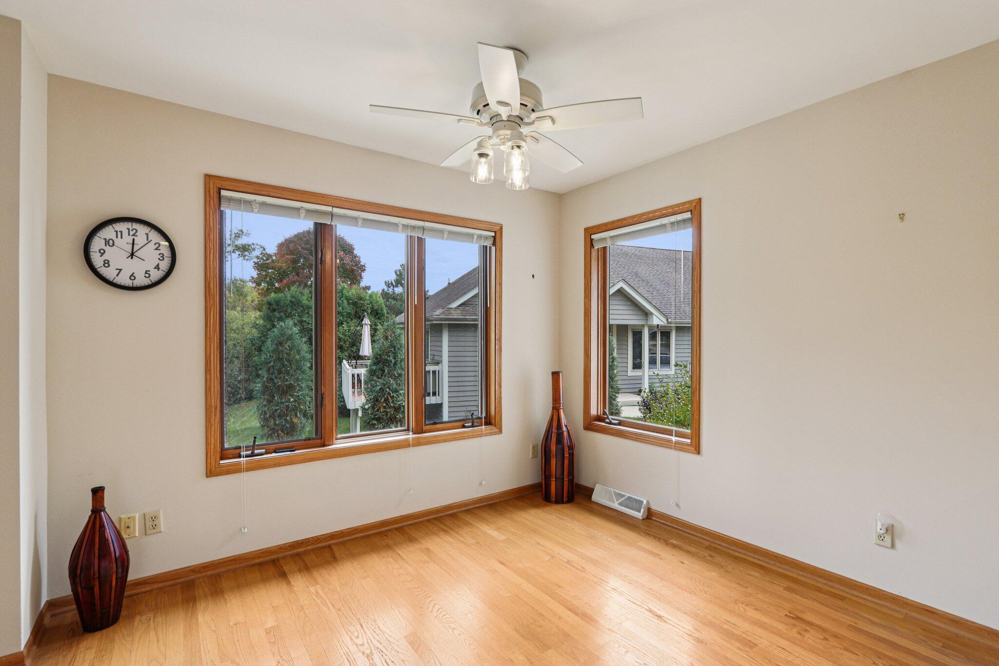 12374 W Waterford Ave