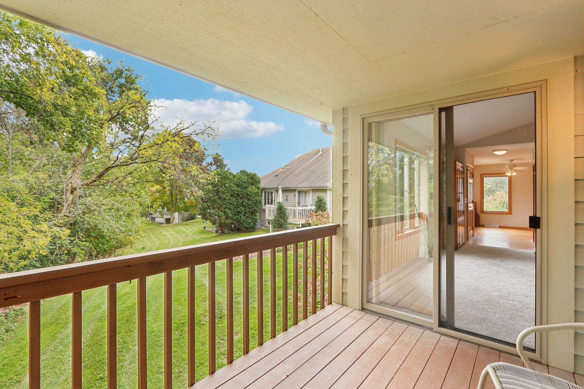 12374 W Waterford Ave