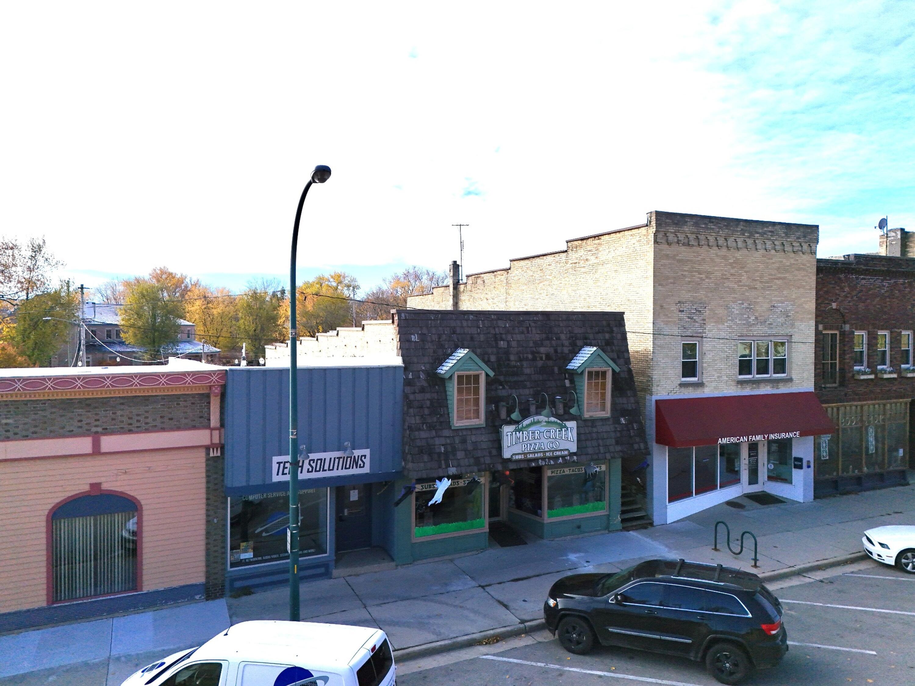 134 E Lake St Unit: 136