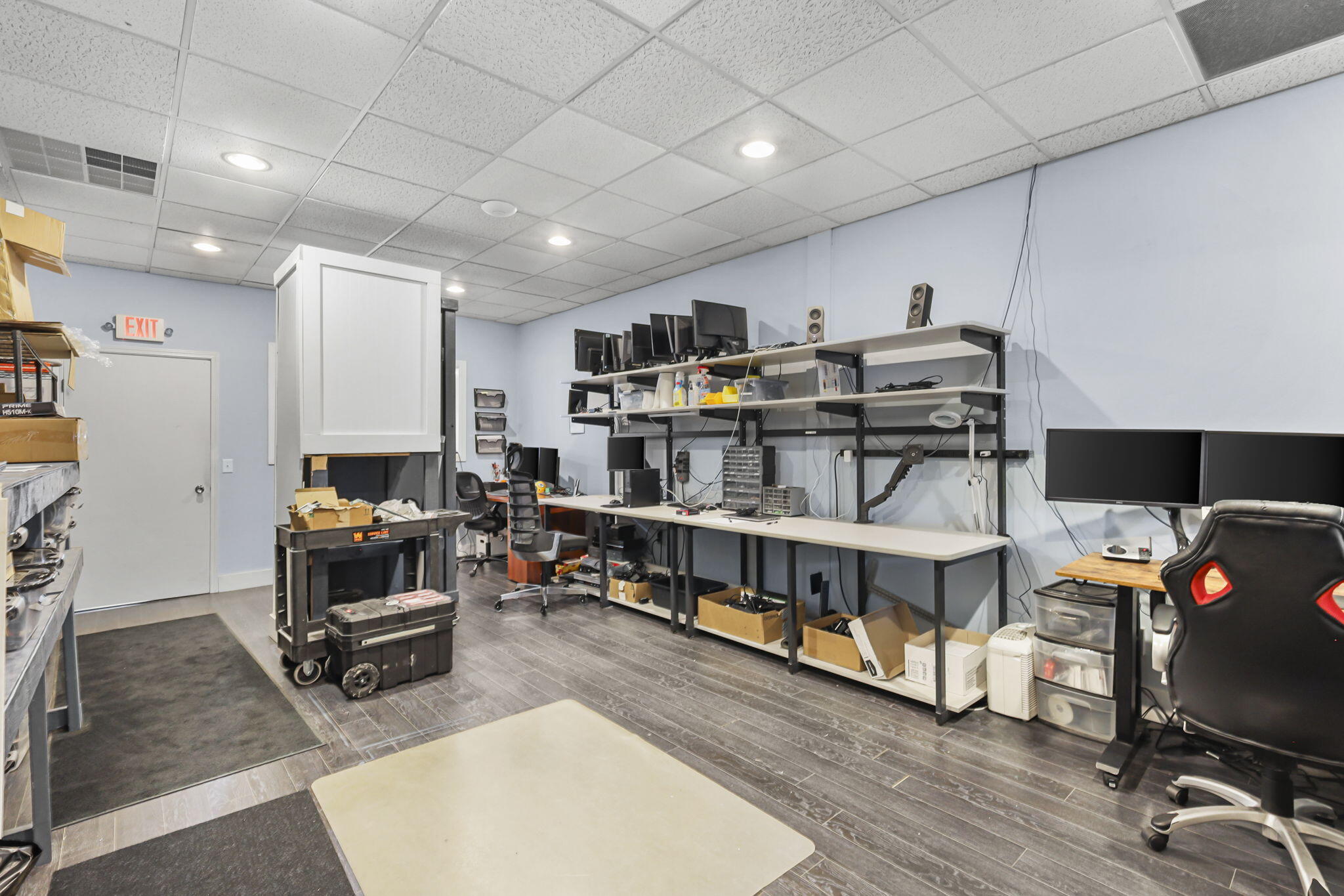 134 E Lake St Unit: 136