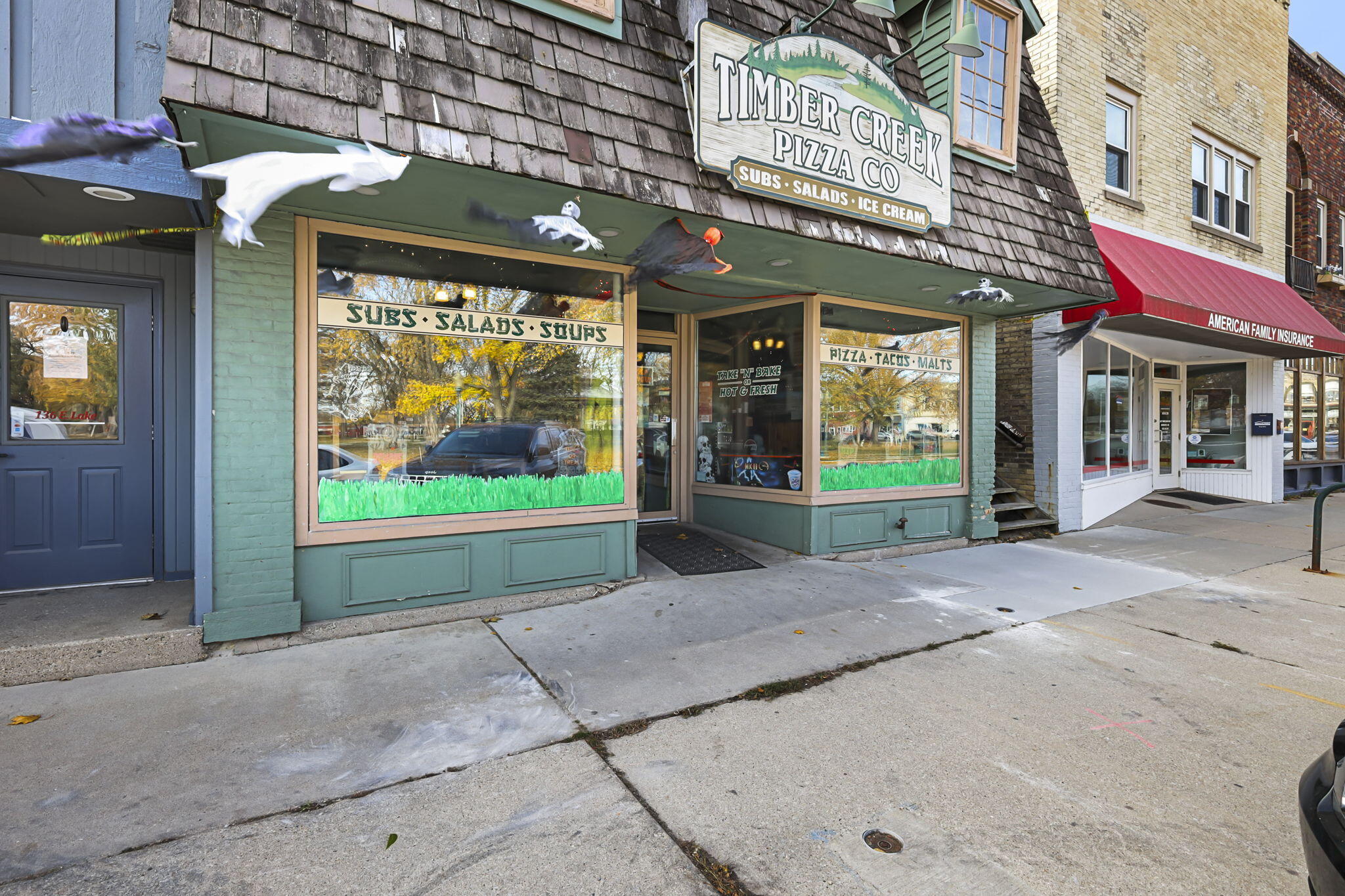 134 E Lake St Unit: 136