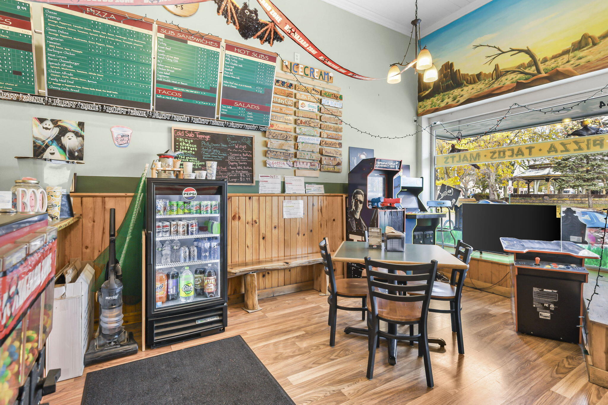 134 E Lake St Unit: 136