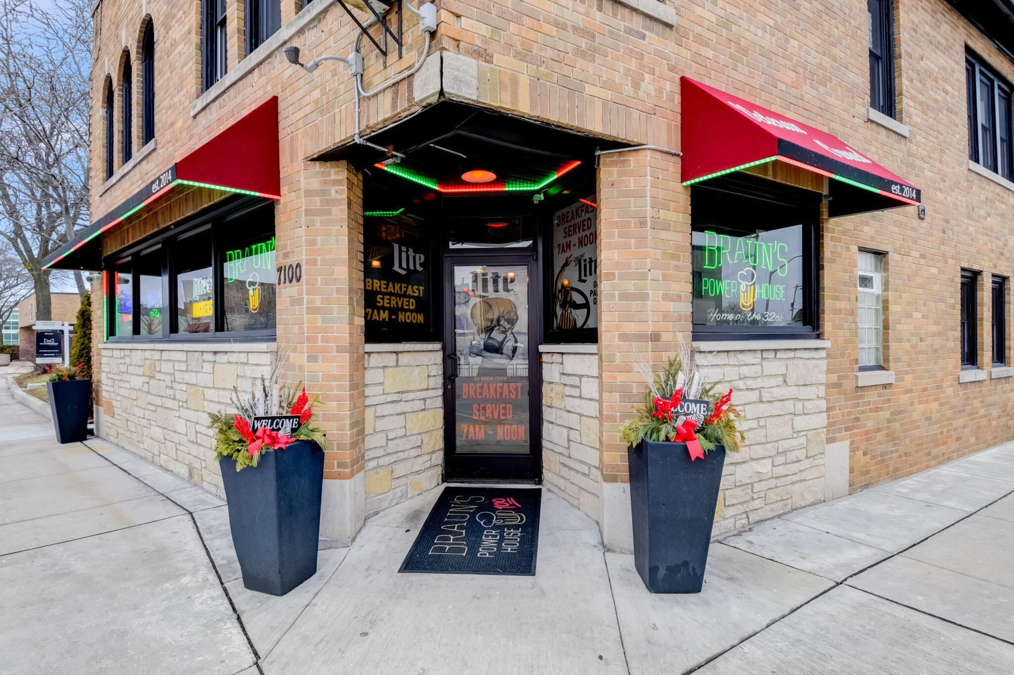 7100 W National Ave