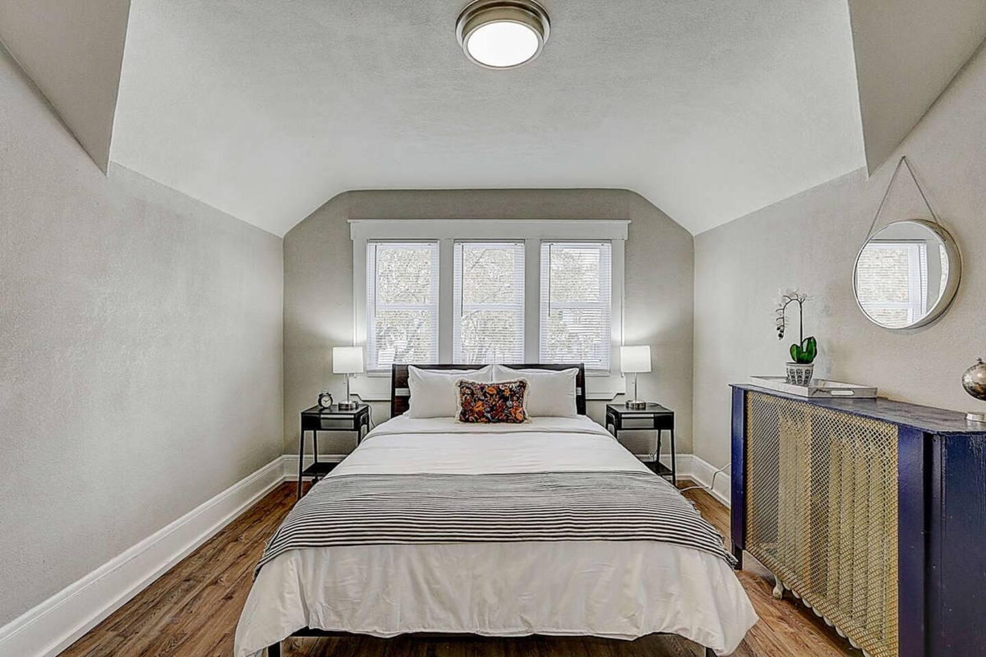 1202 N 45th St Unit: 1202 A