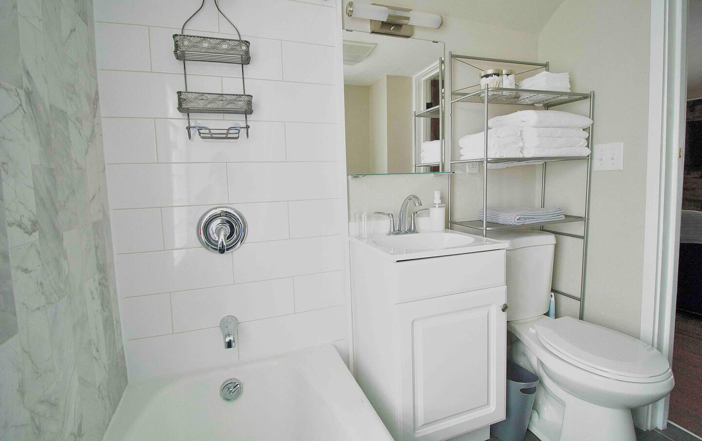1202 N 45th St Unit: 1202 A