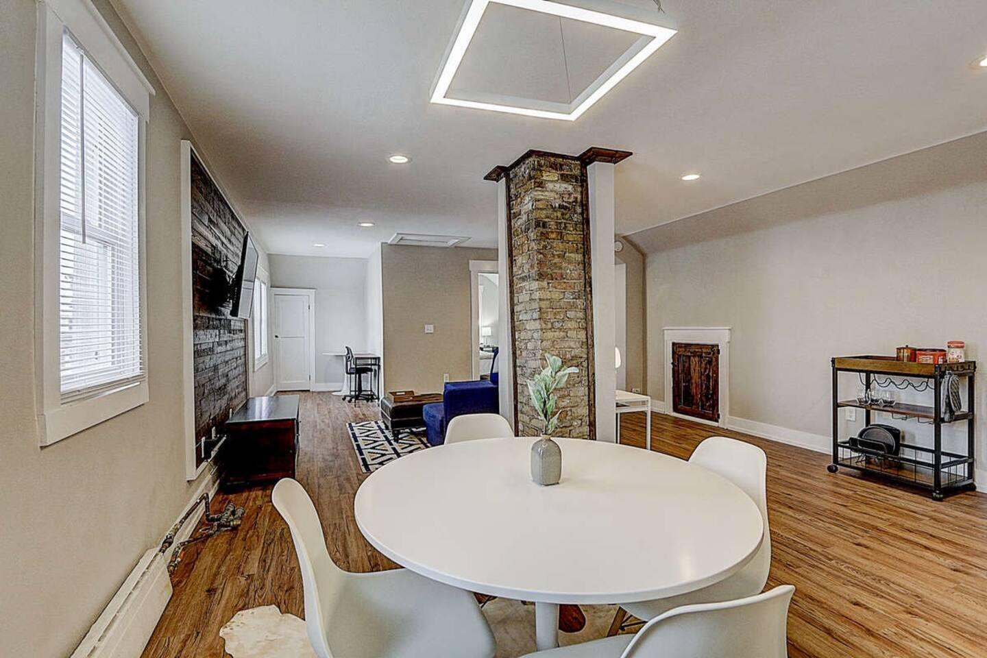 1202 N 45th St Unit: 1202 A