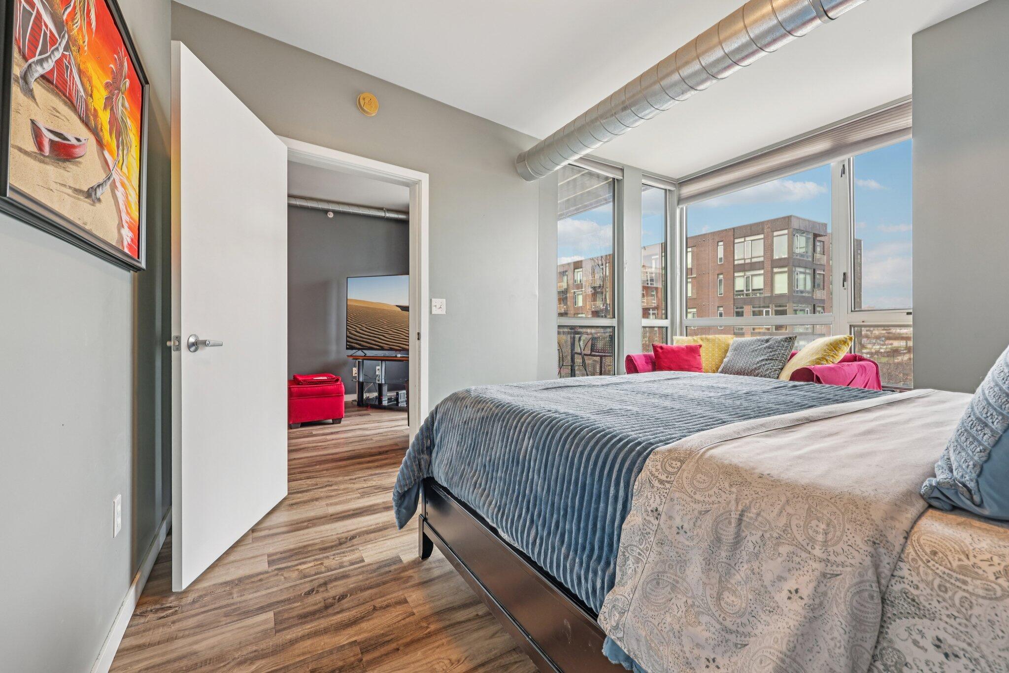 1541 N Jefferson St Unit: 209